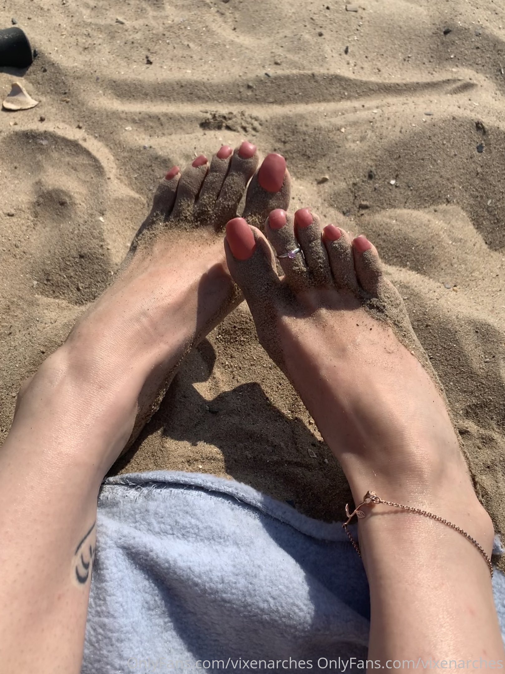 vixenarches feet photo 9