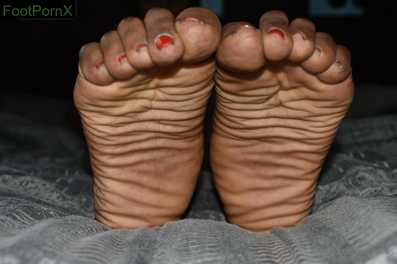 fc_soles feet photo 7