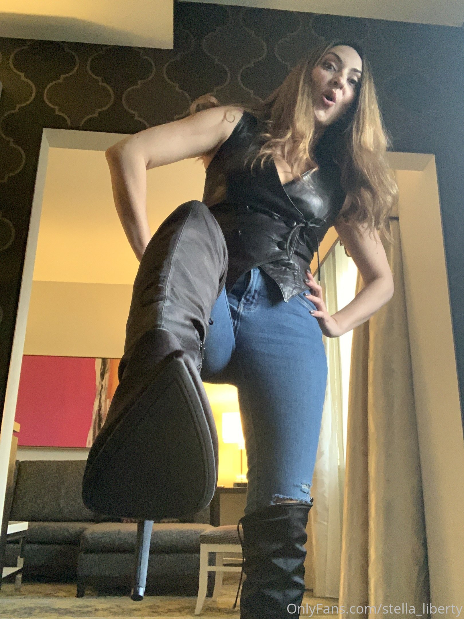 stella_liberty feet photo 21