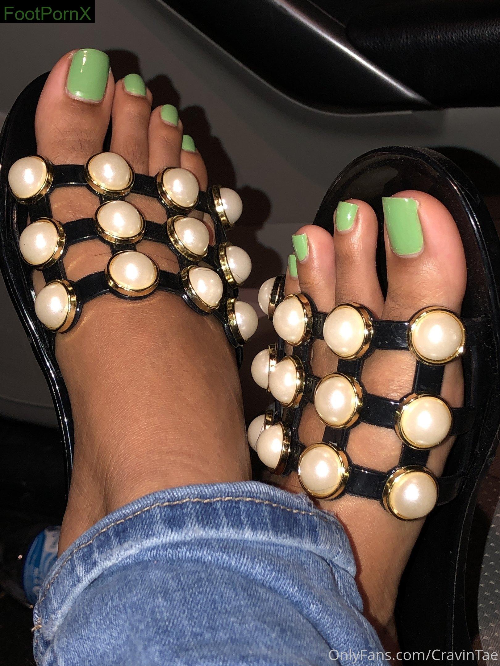cravintae feet photo 7
