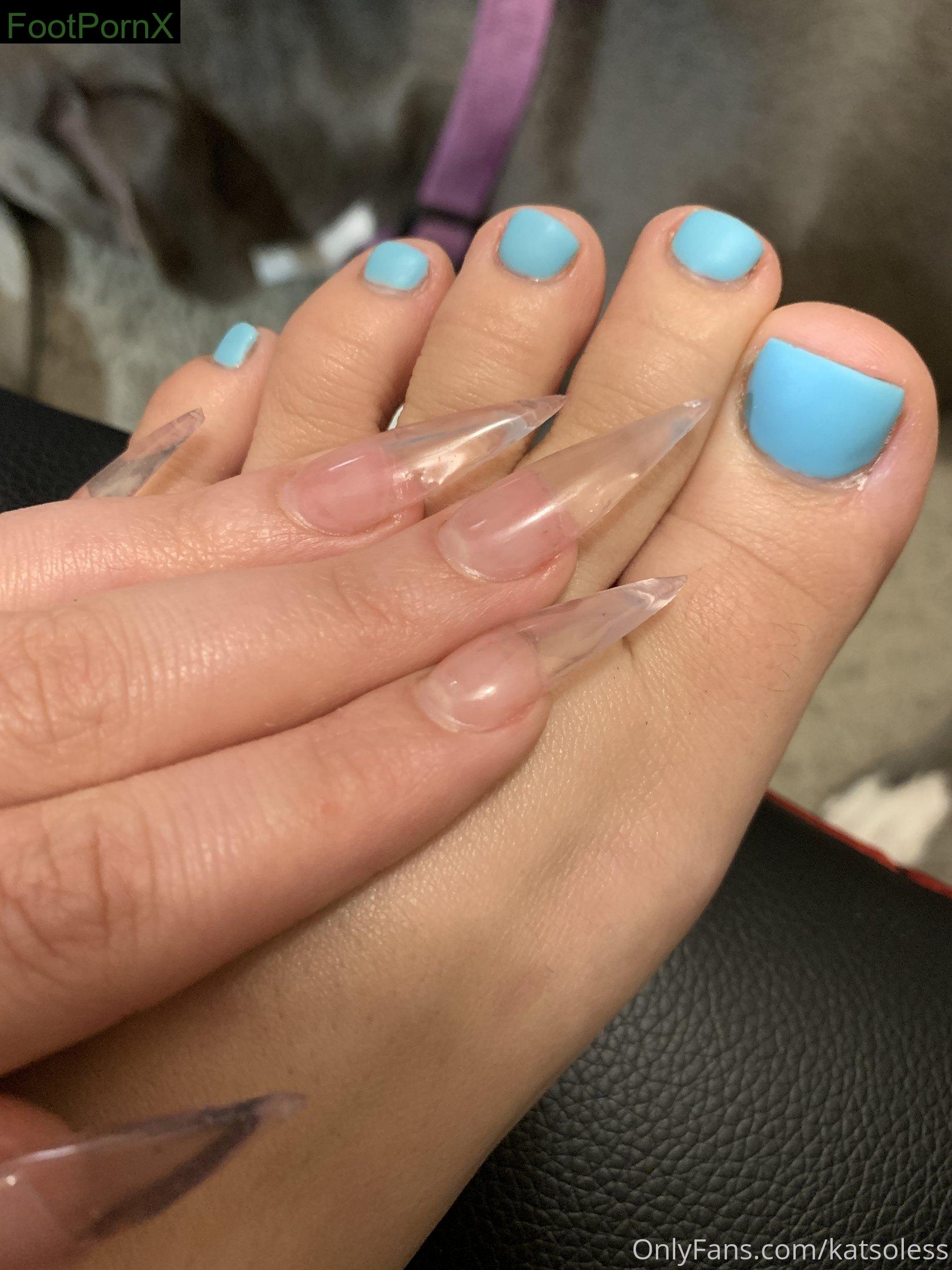 katsoless feet photo 23