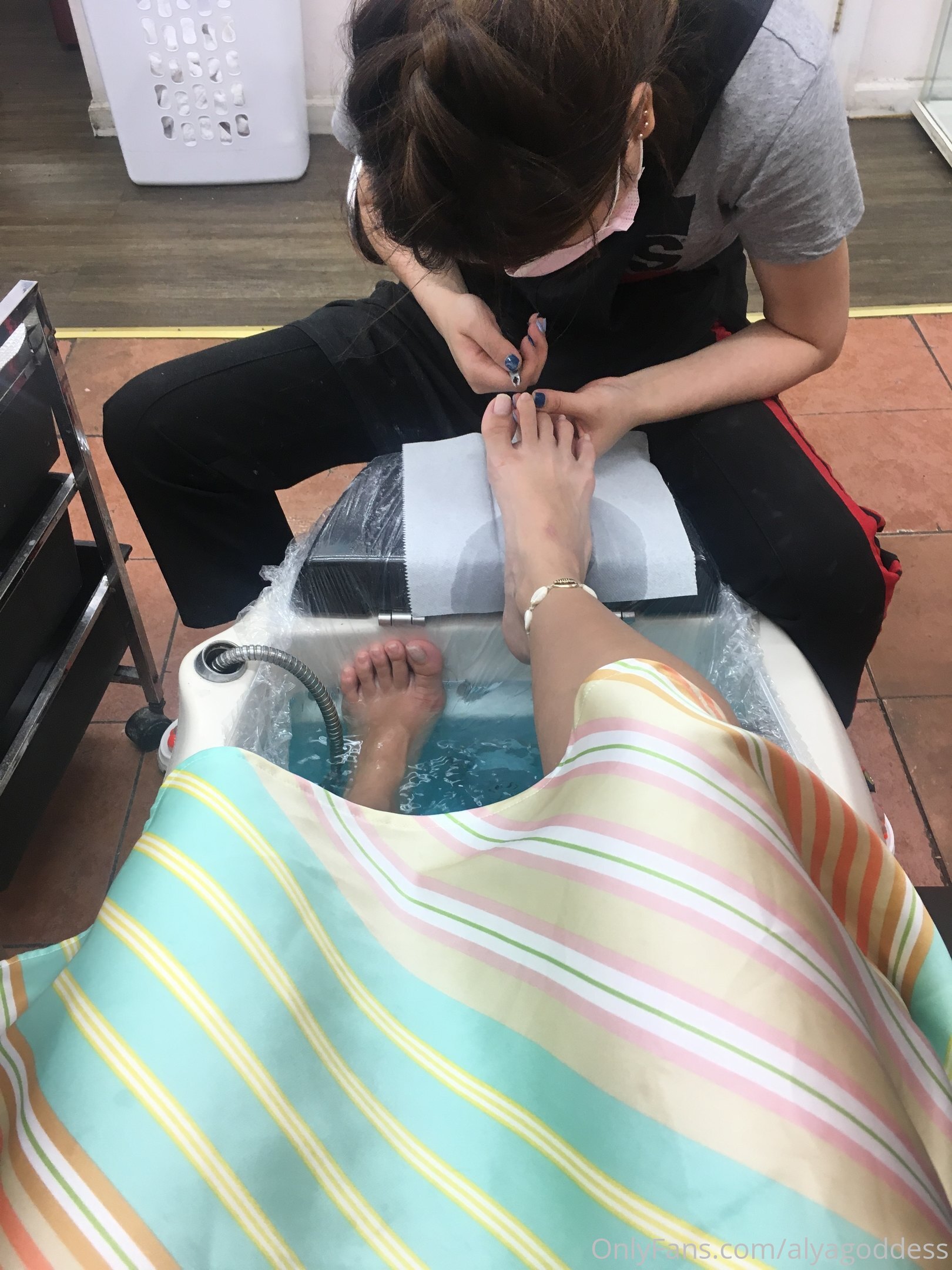 alyagoddess feet photo 8