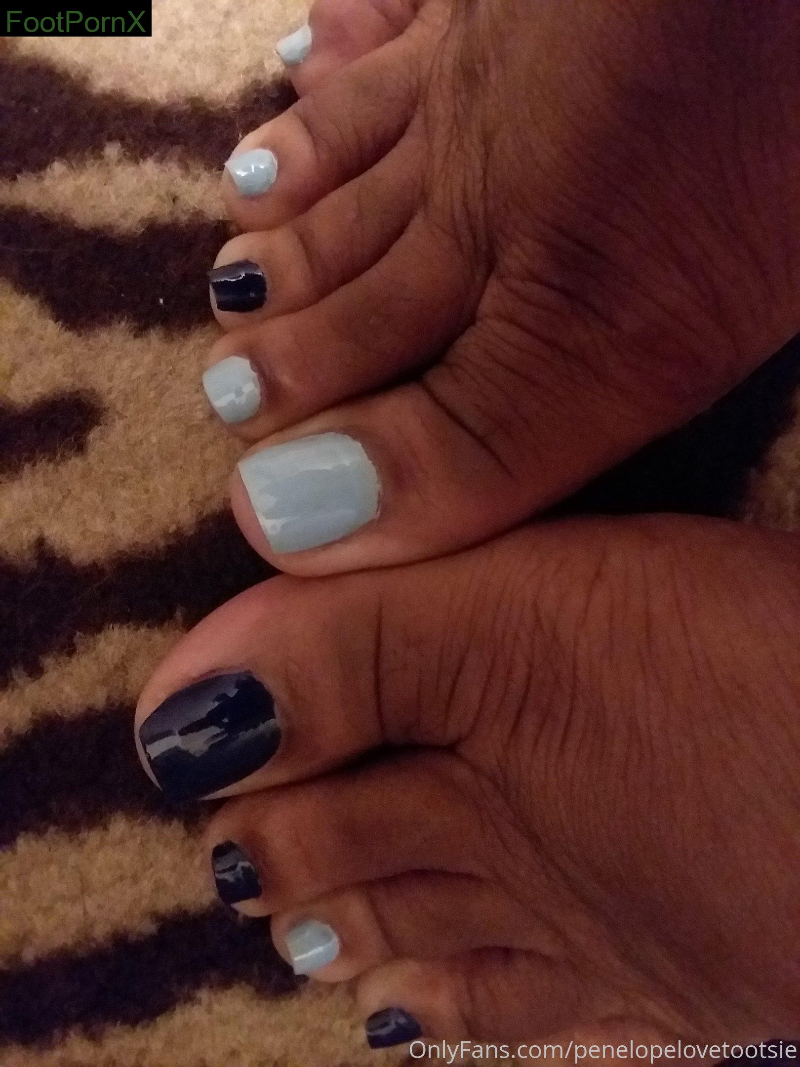 penelopelovetootsiez feet photo 8
