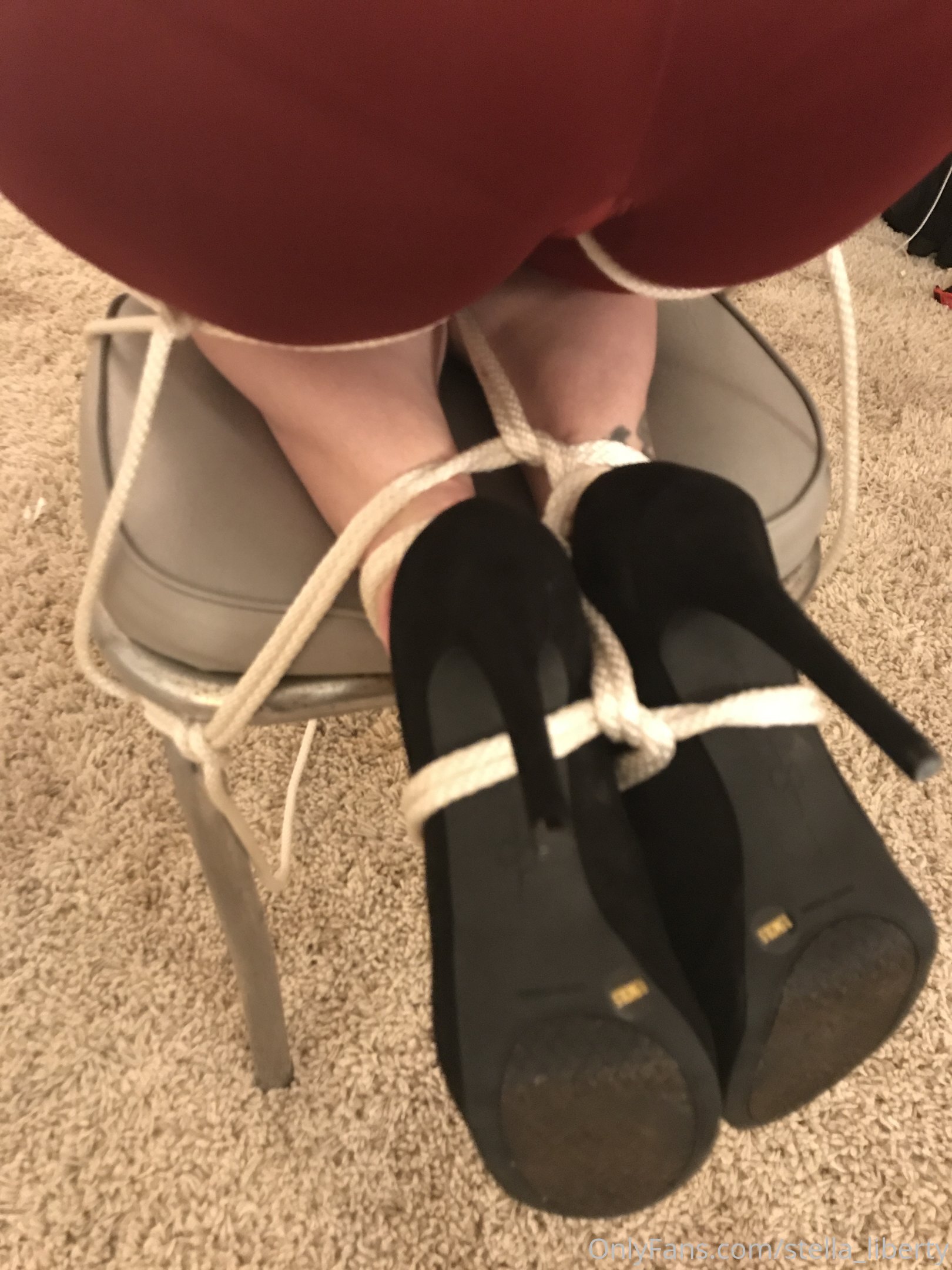 stella_liberty feet photo 14