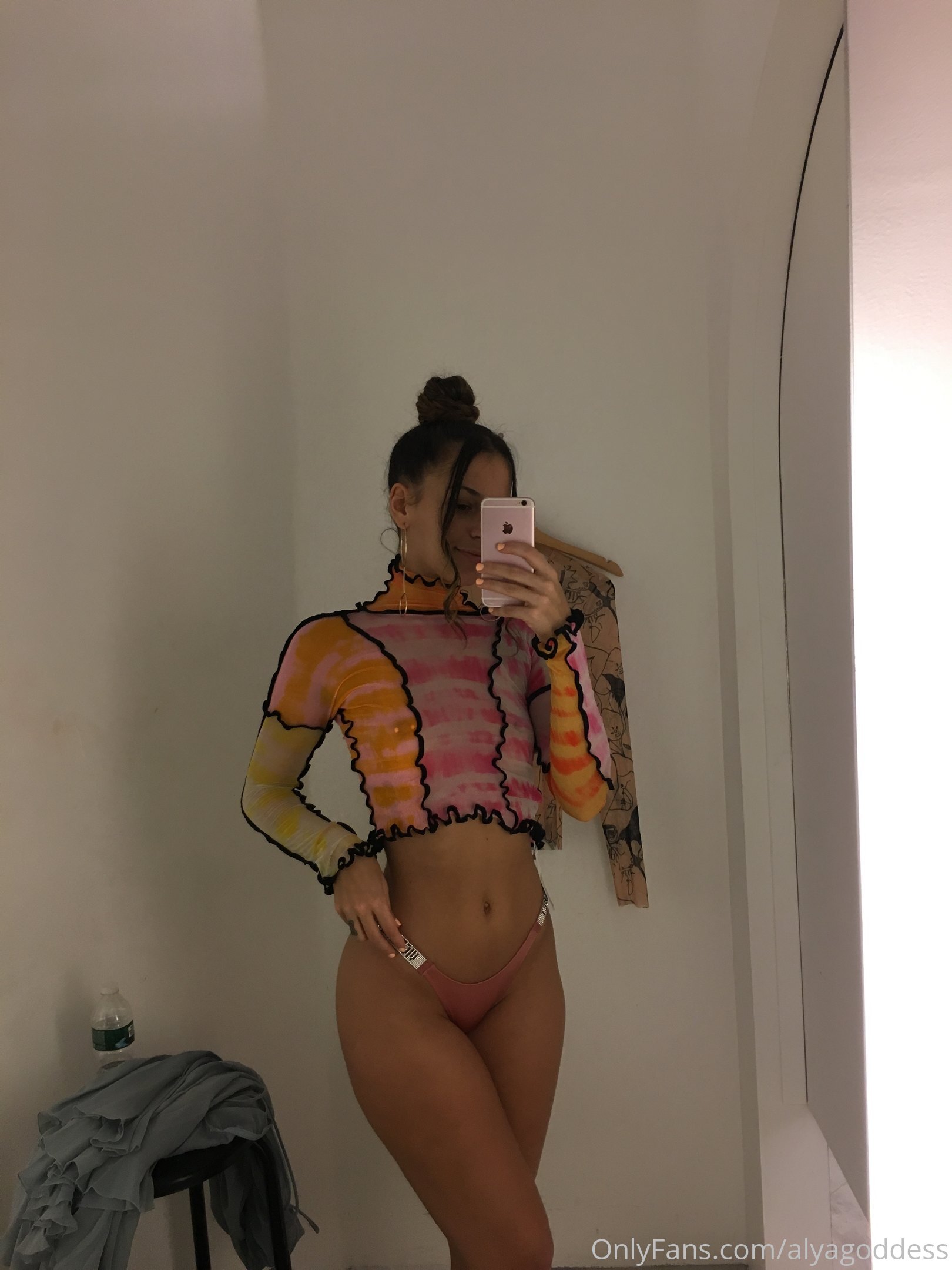alyagoddess feet photo 16
