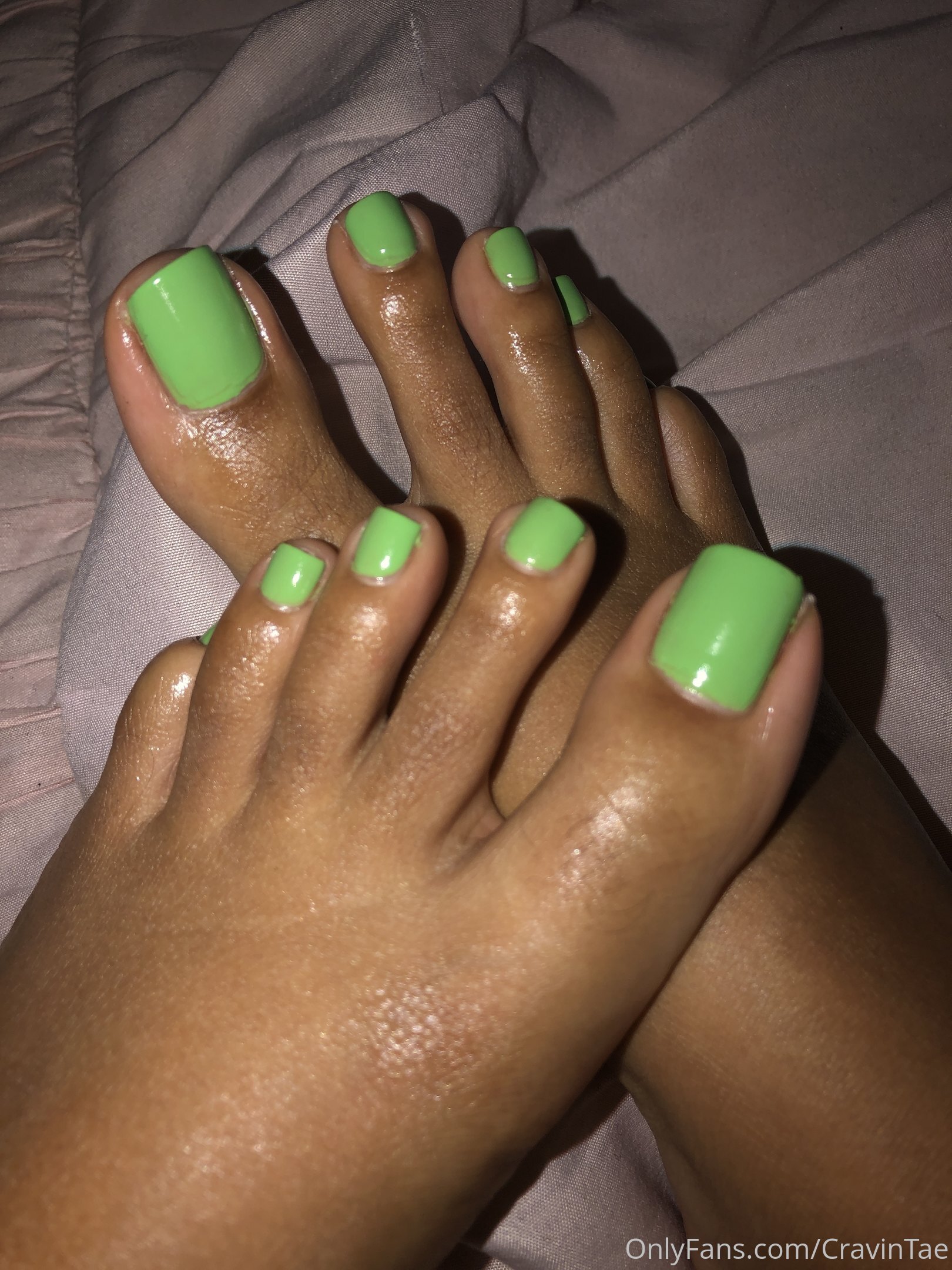 cravintae feet photo 11