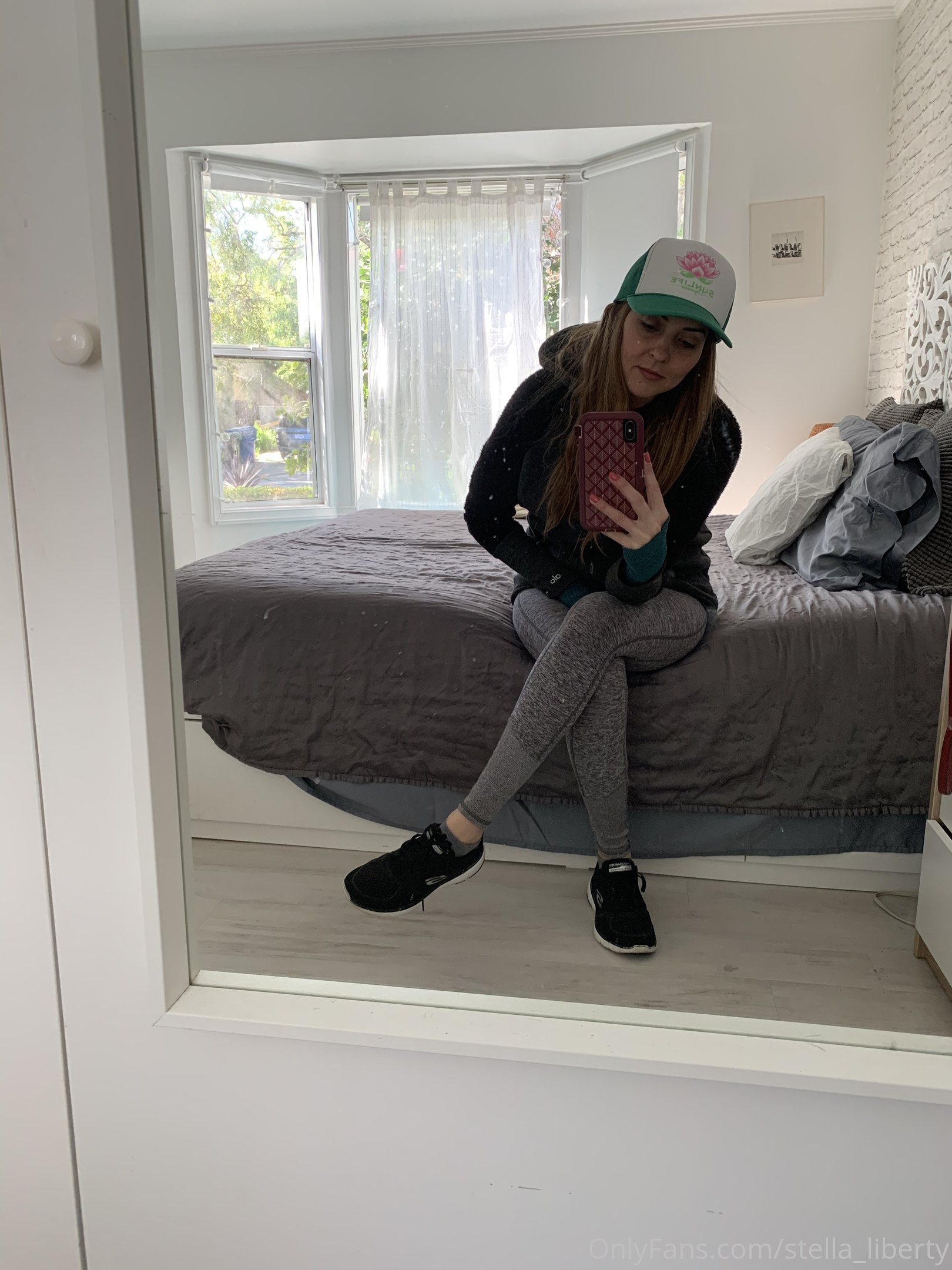 stella_liberty feet photo 18