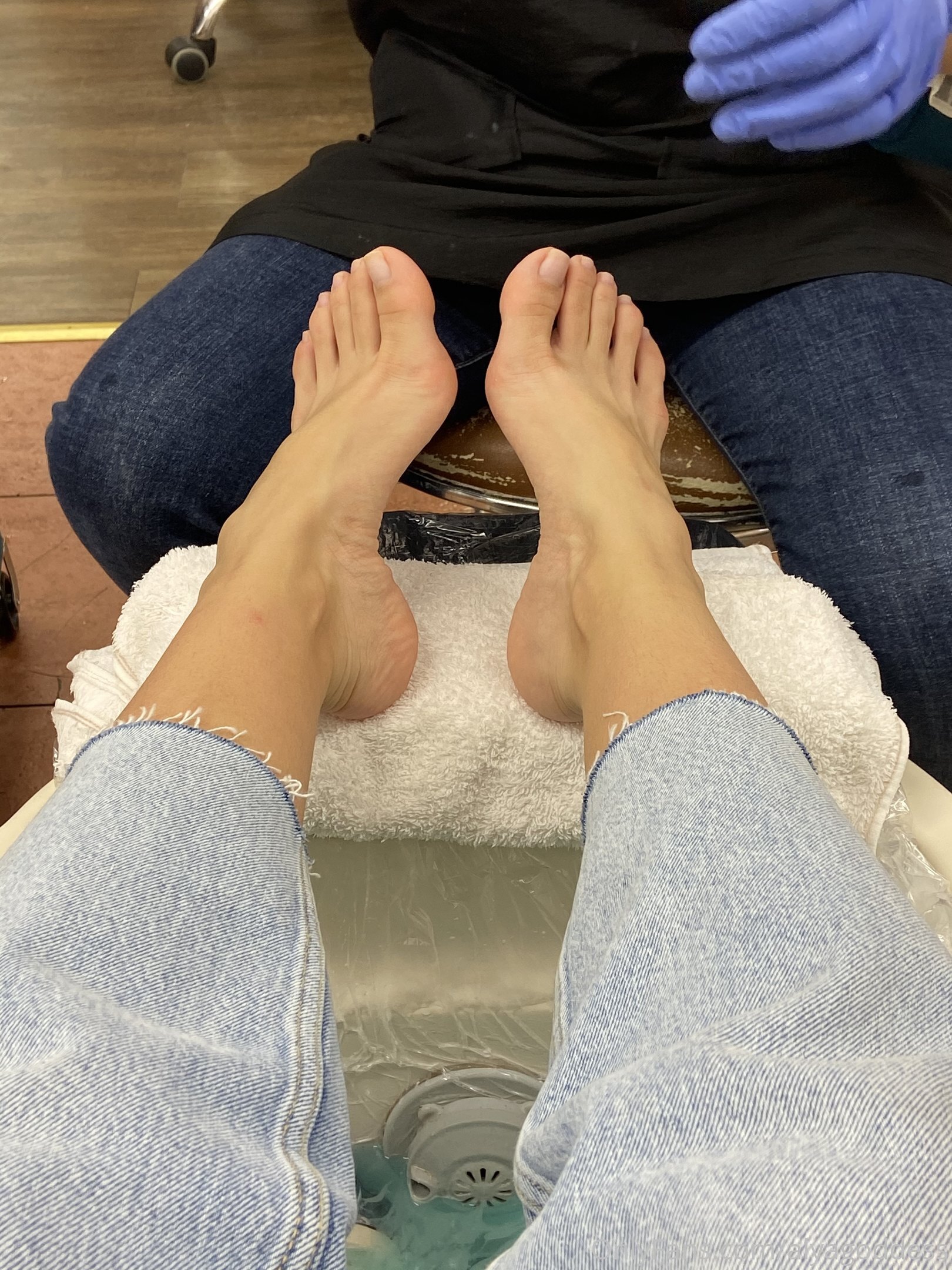 alyagoddess feet photo 22