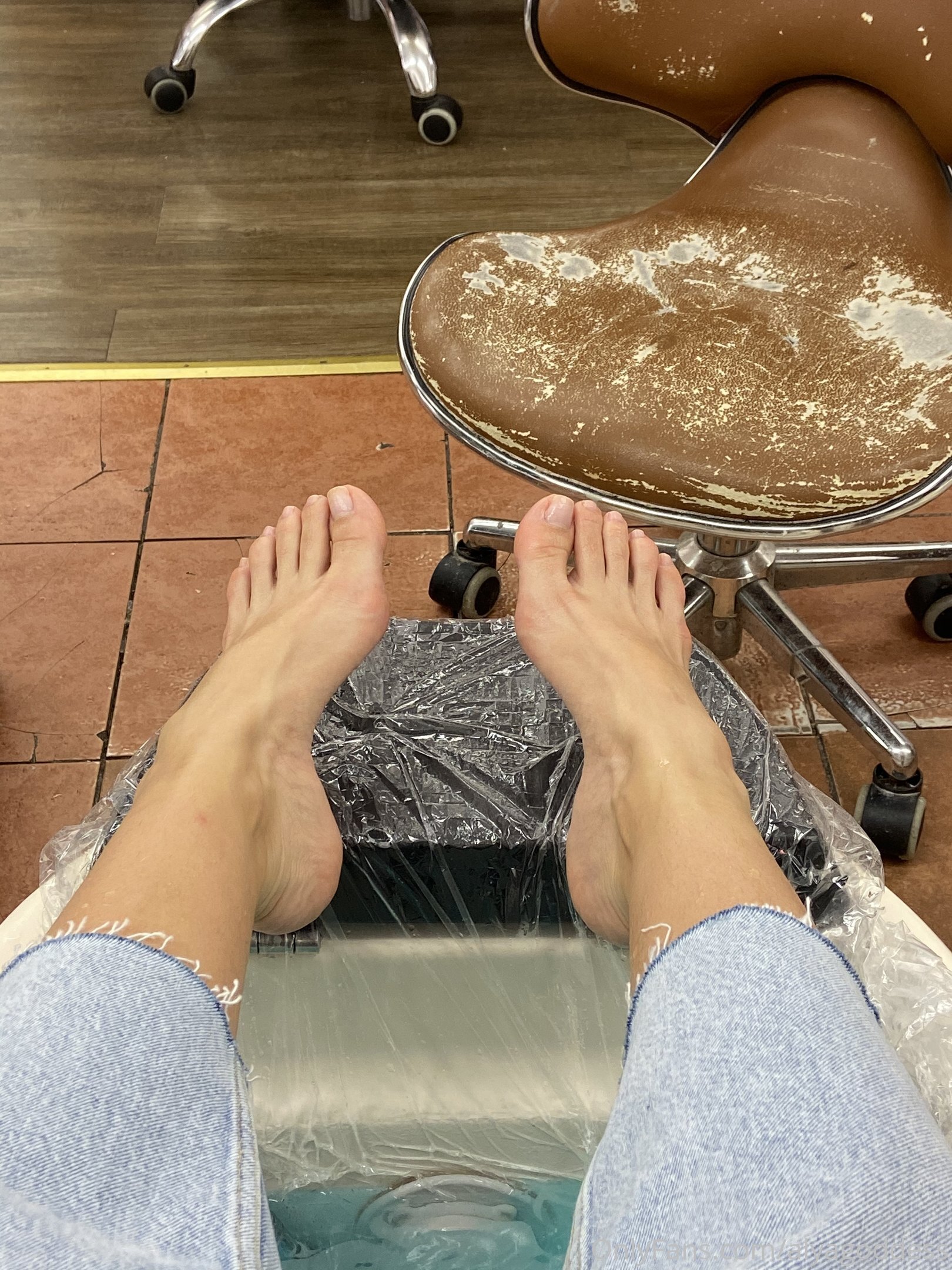 alyagoddess feet photo 23