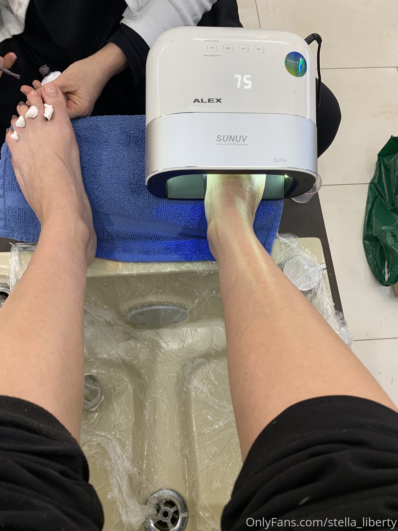 stella_liberty feet photo 9