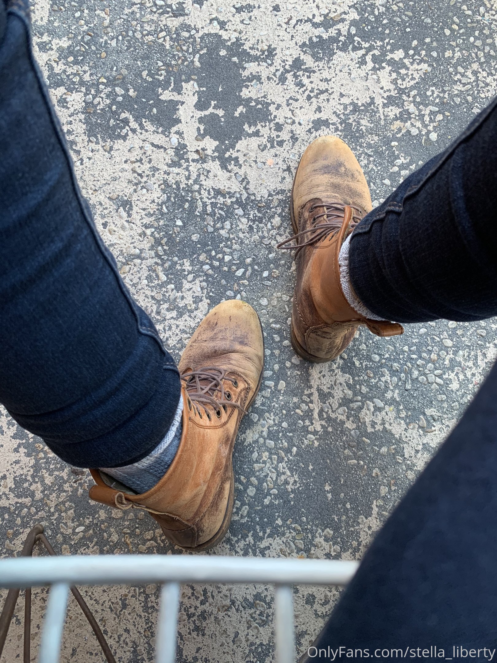 stella_liberty feet photo 19