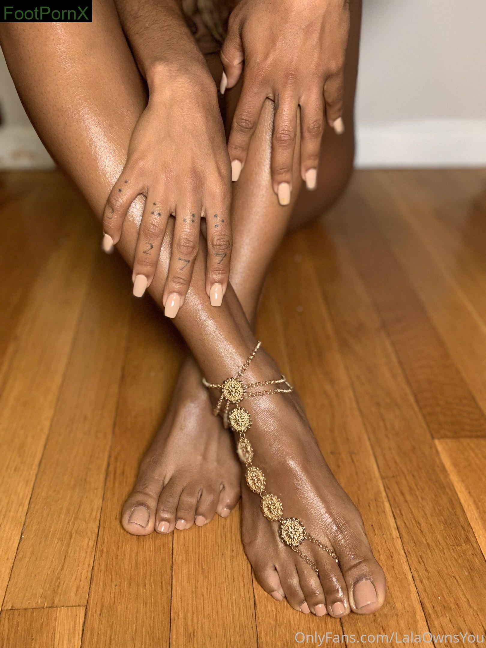 lalaownsyou feet photo 8