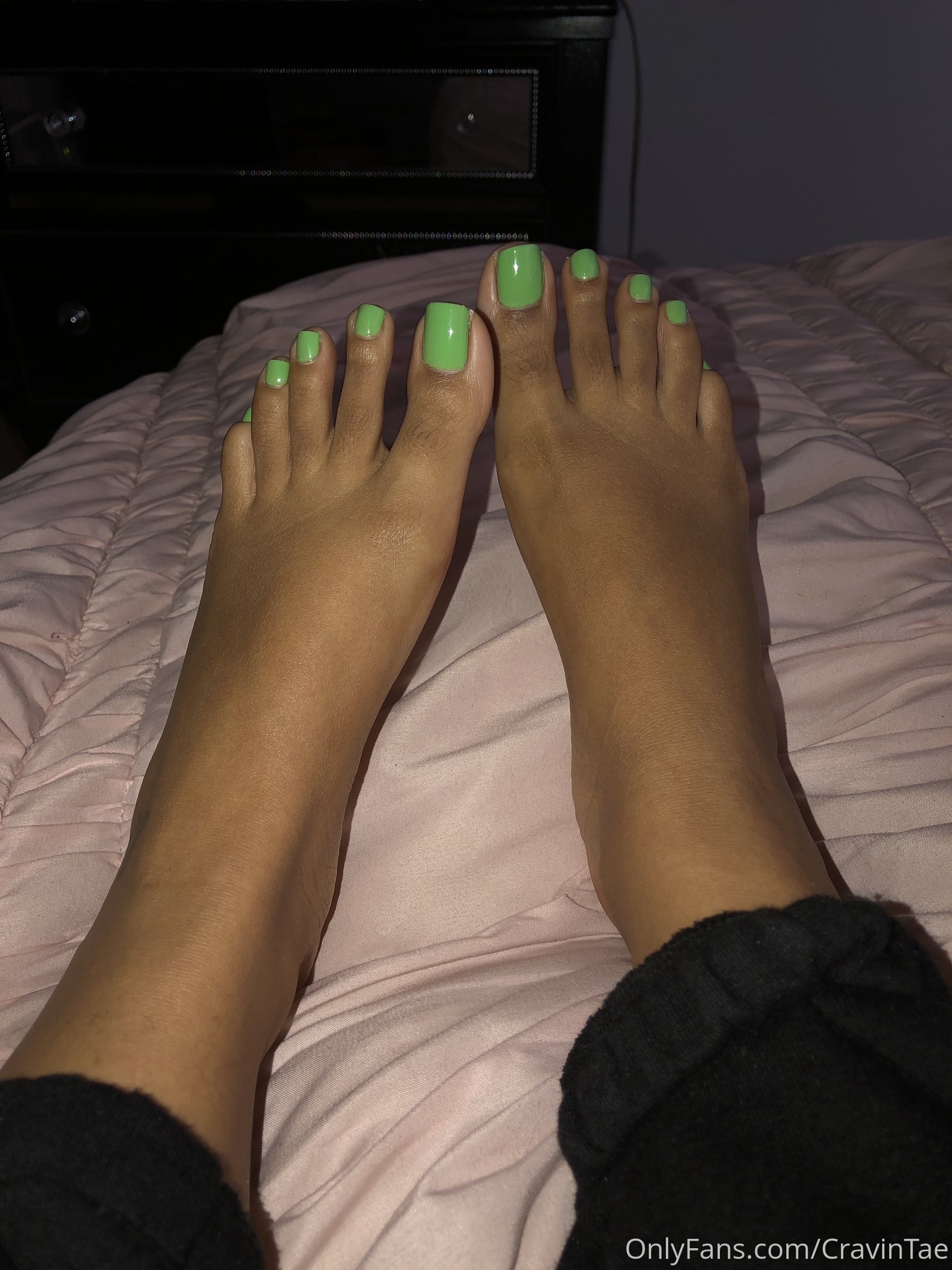 cravintae feet photo 8