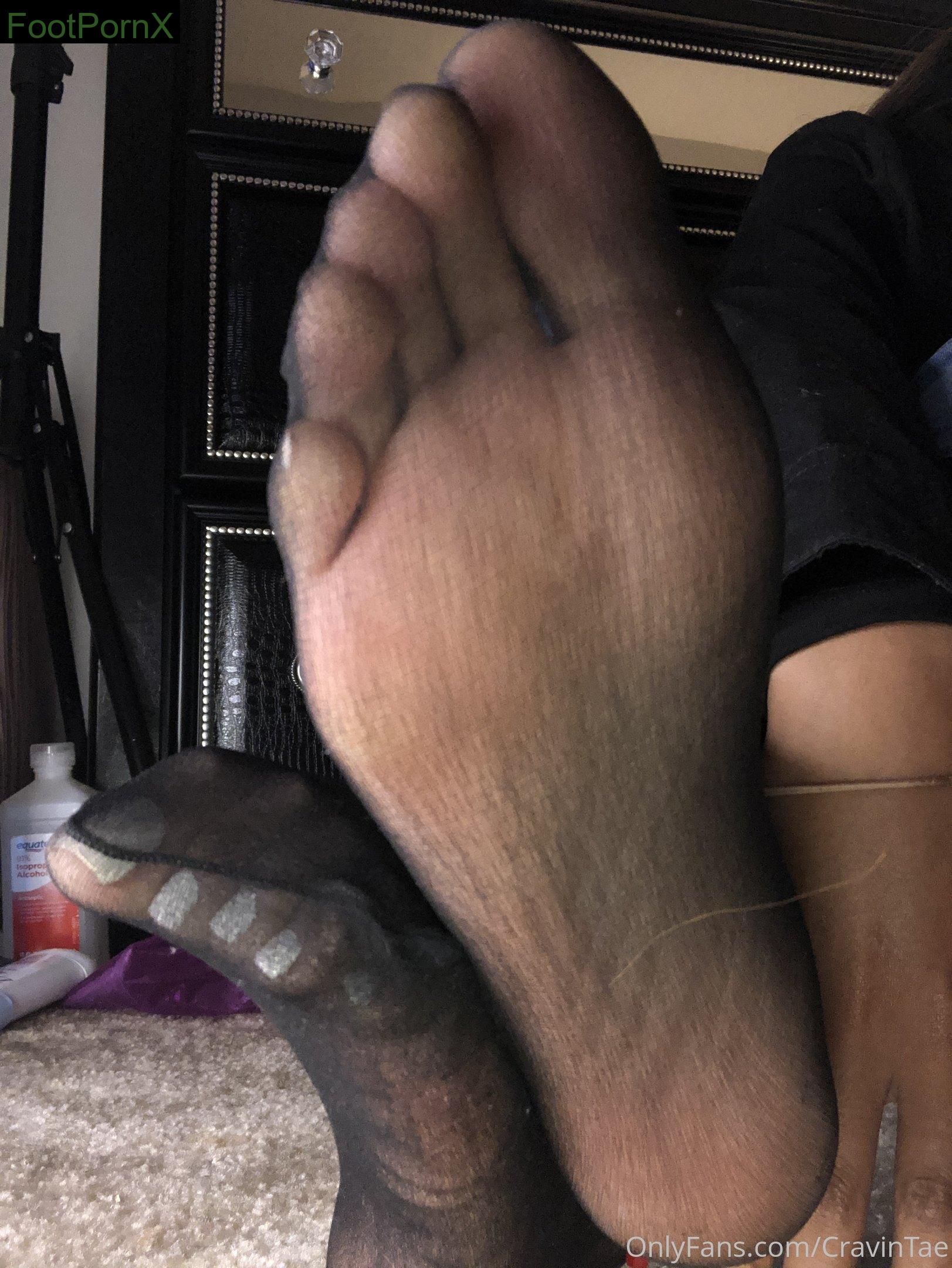 cravintae feet photo 3