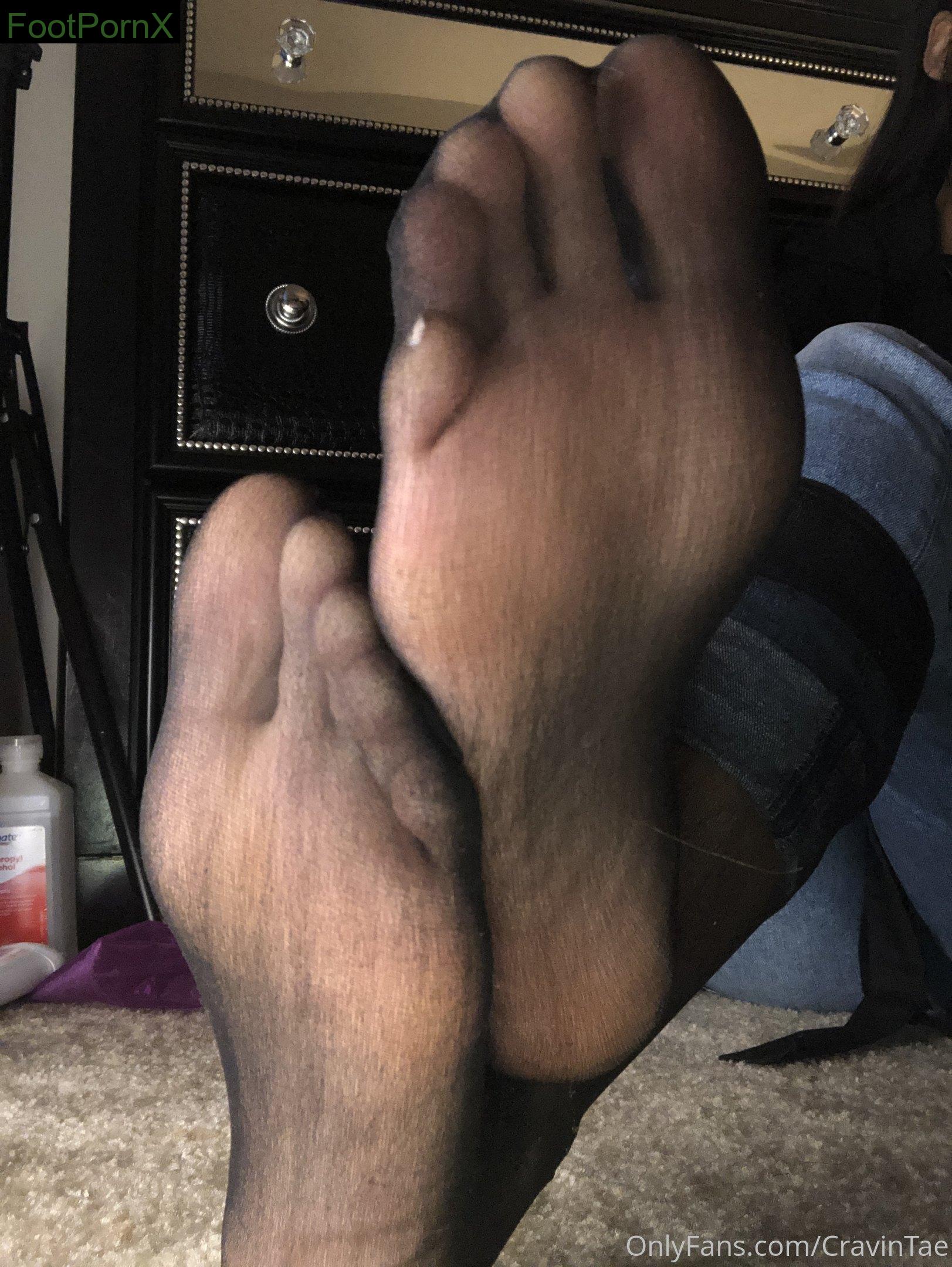 cravintae feet photo 2