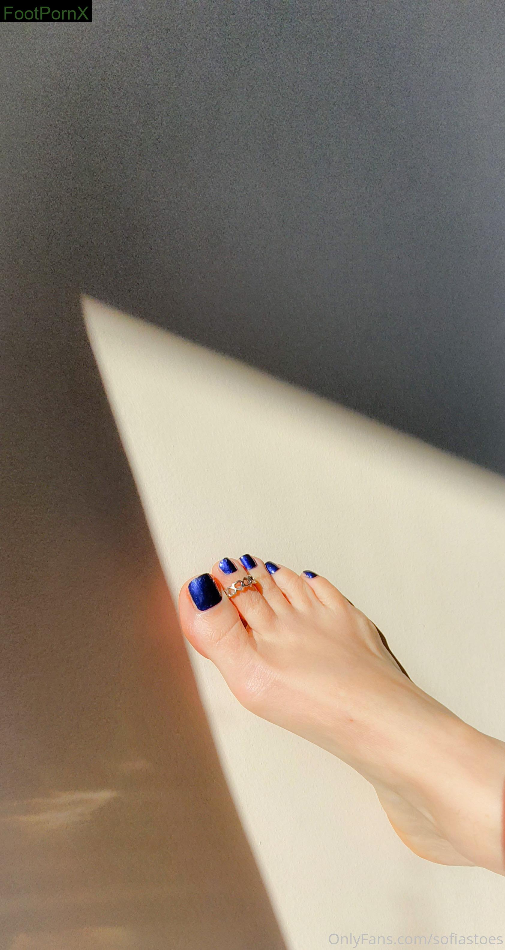 sofiastoes feet photo 12