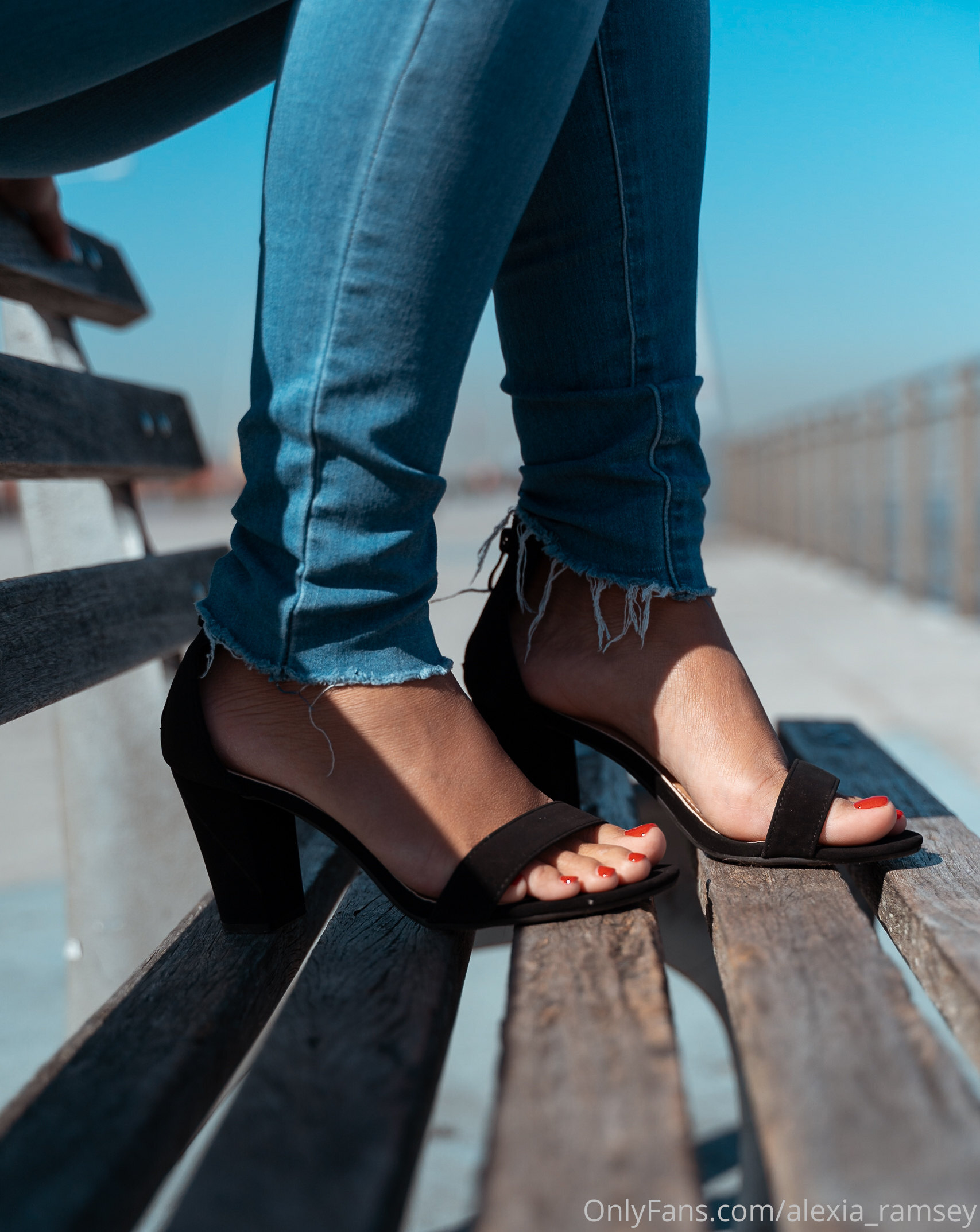 alexia_ramsey feet photo 7
