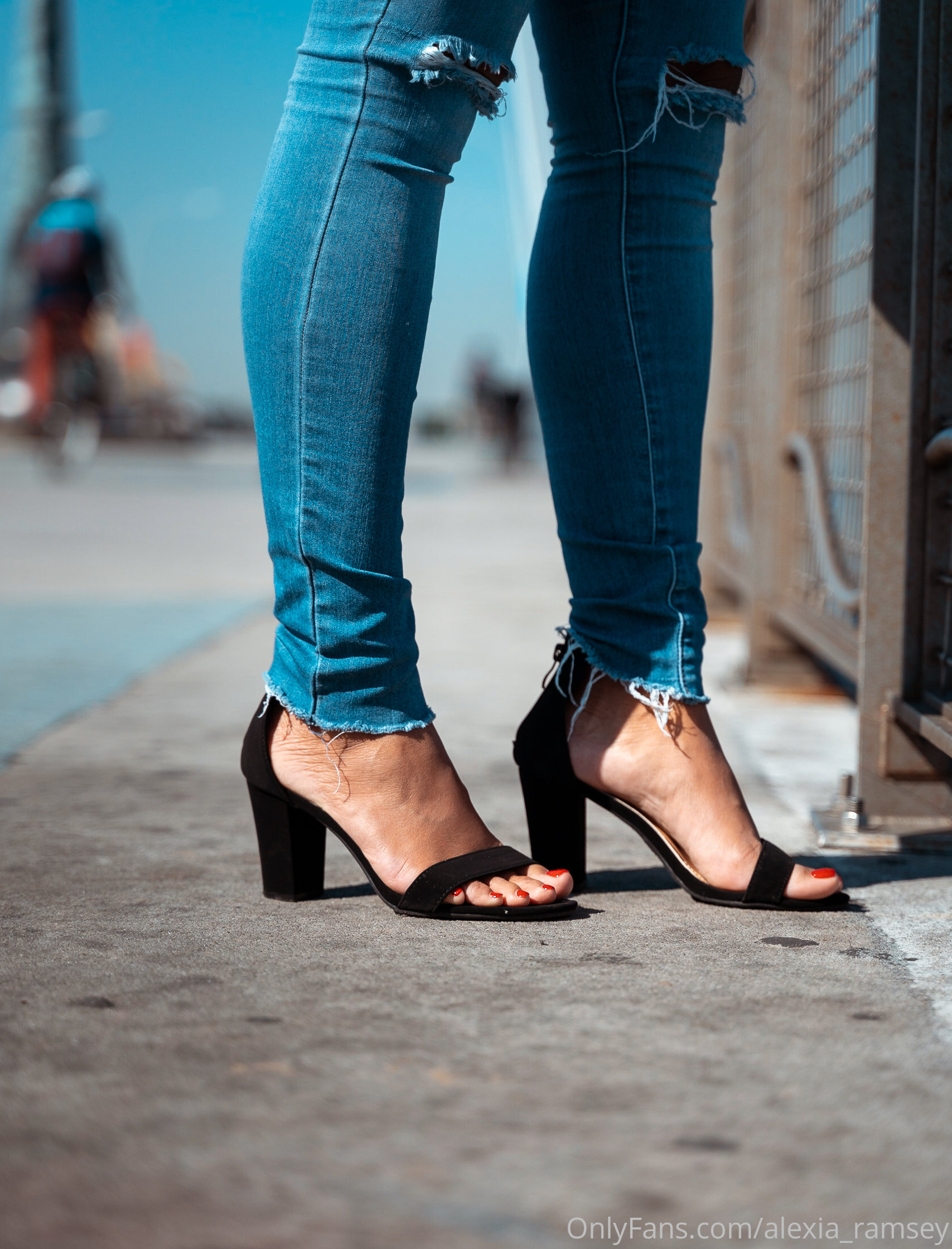 alexia_ramsey feet photo 1