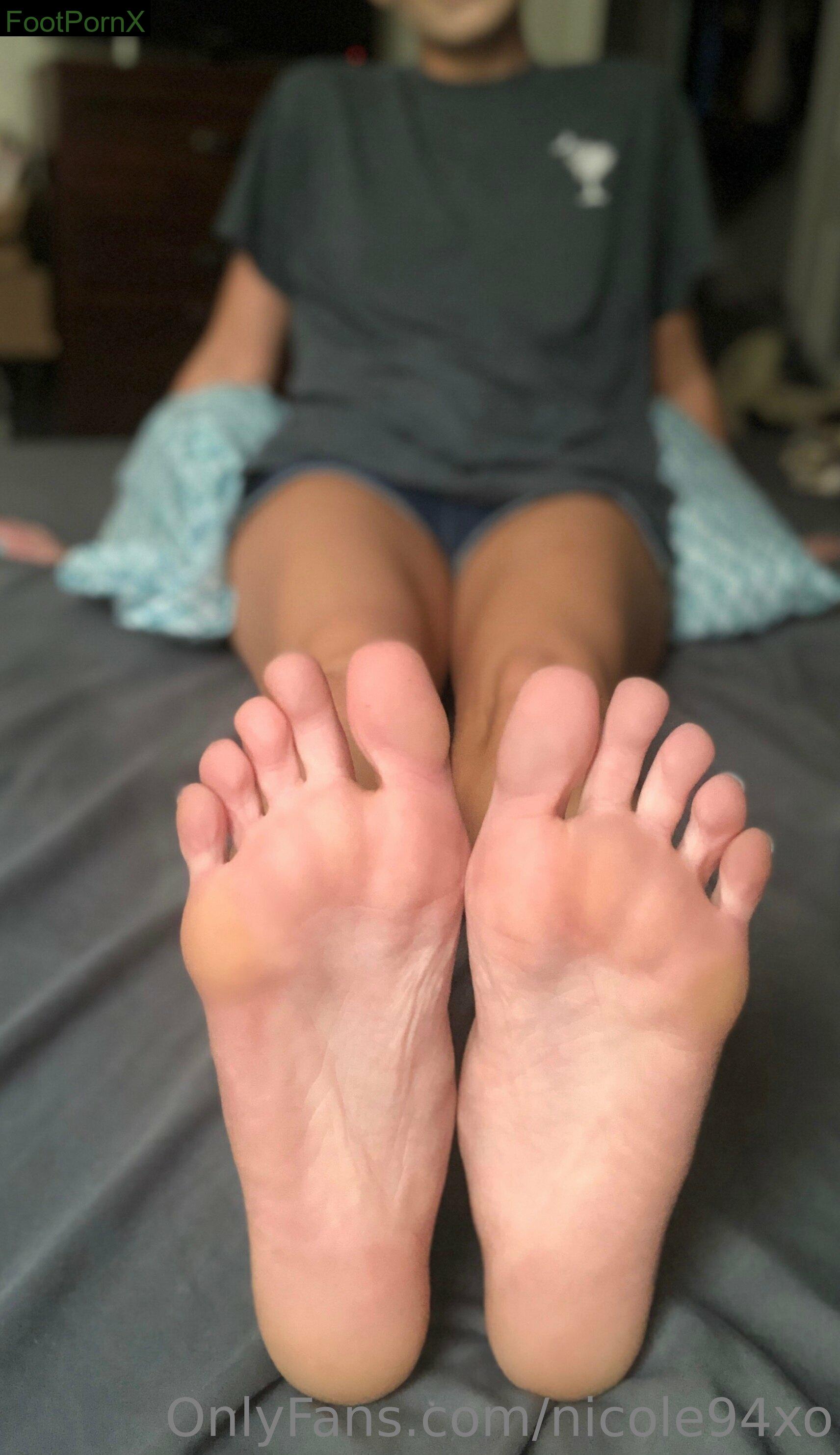 nicole94xo feet photo 21