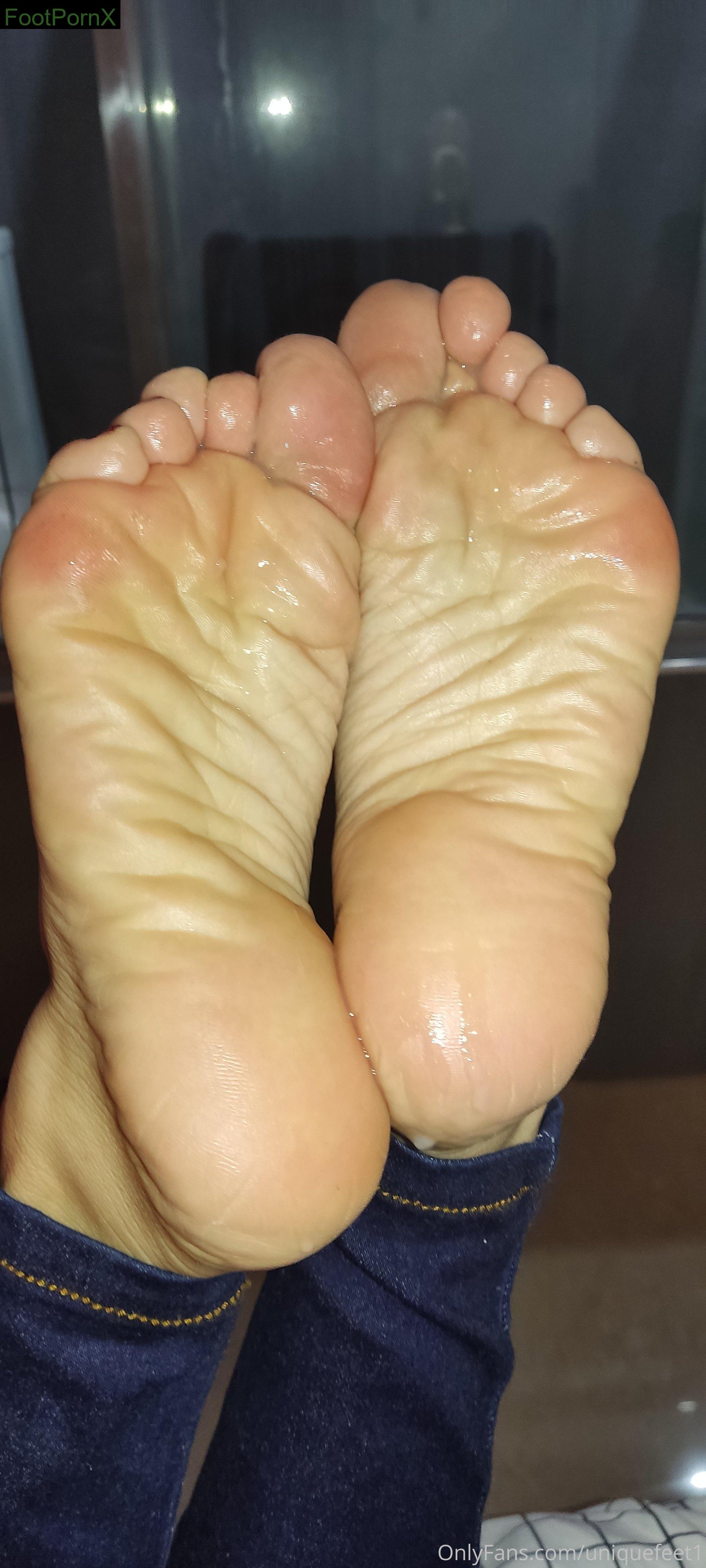 uniquefeet1 feet photo 17