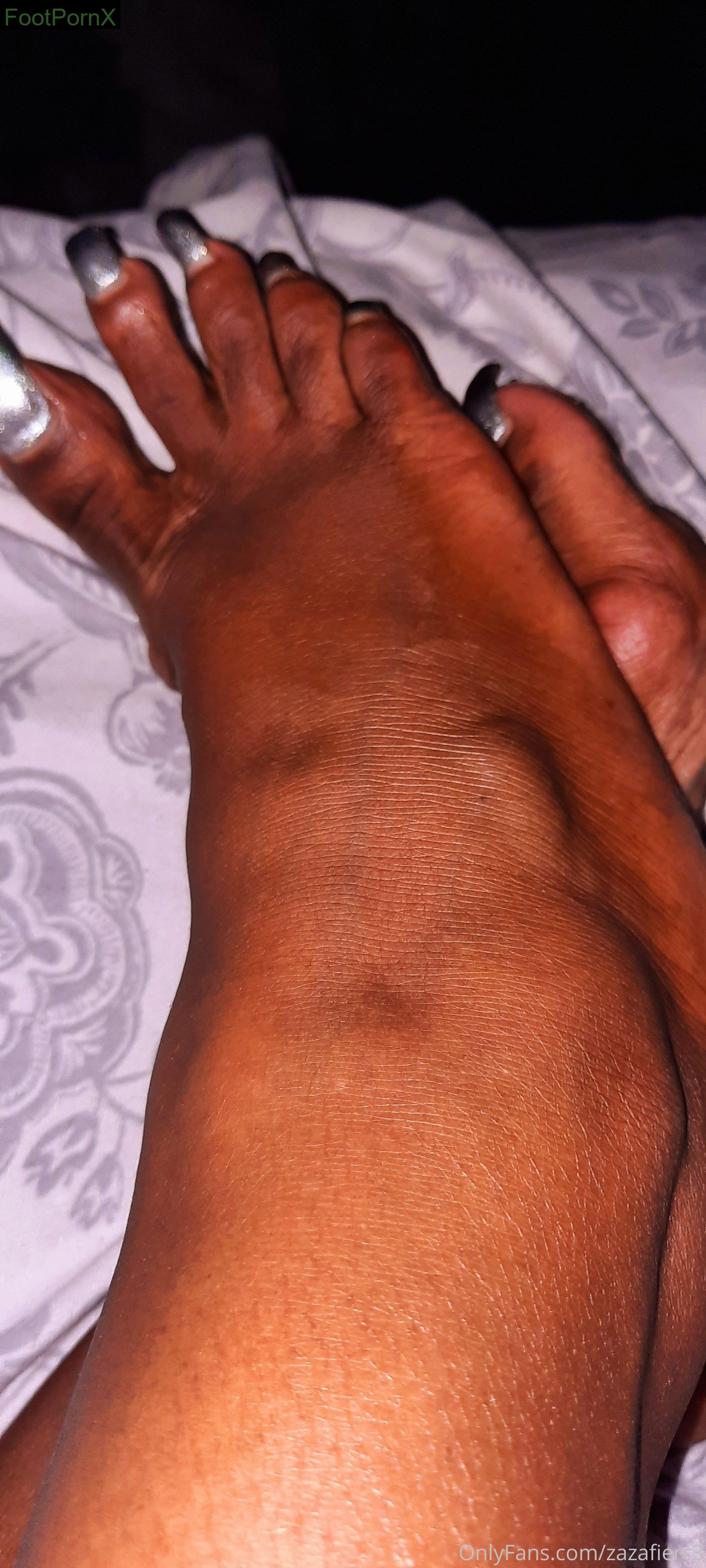 zazafierc3 feet photo 14