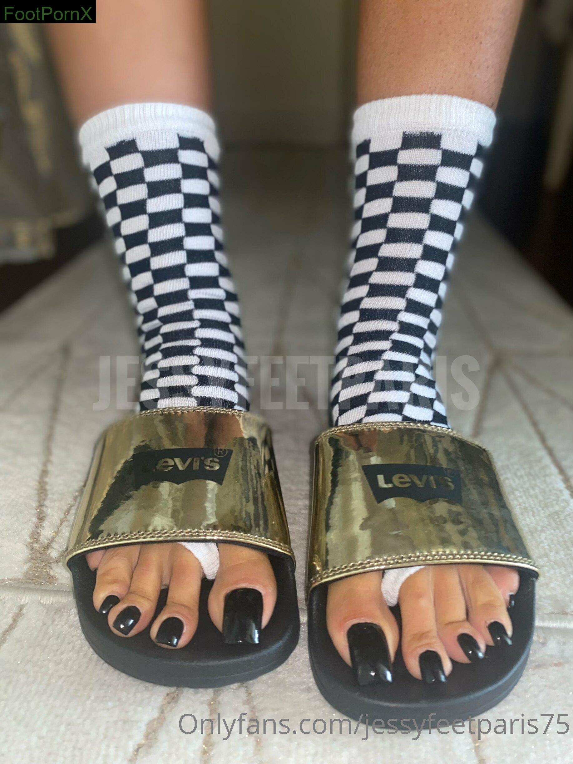 jessyfeetparis75 feet photo 23