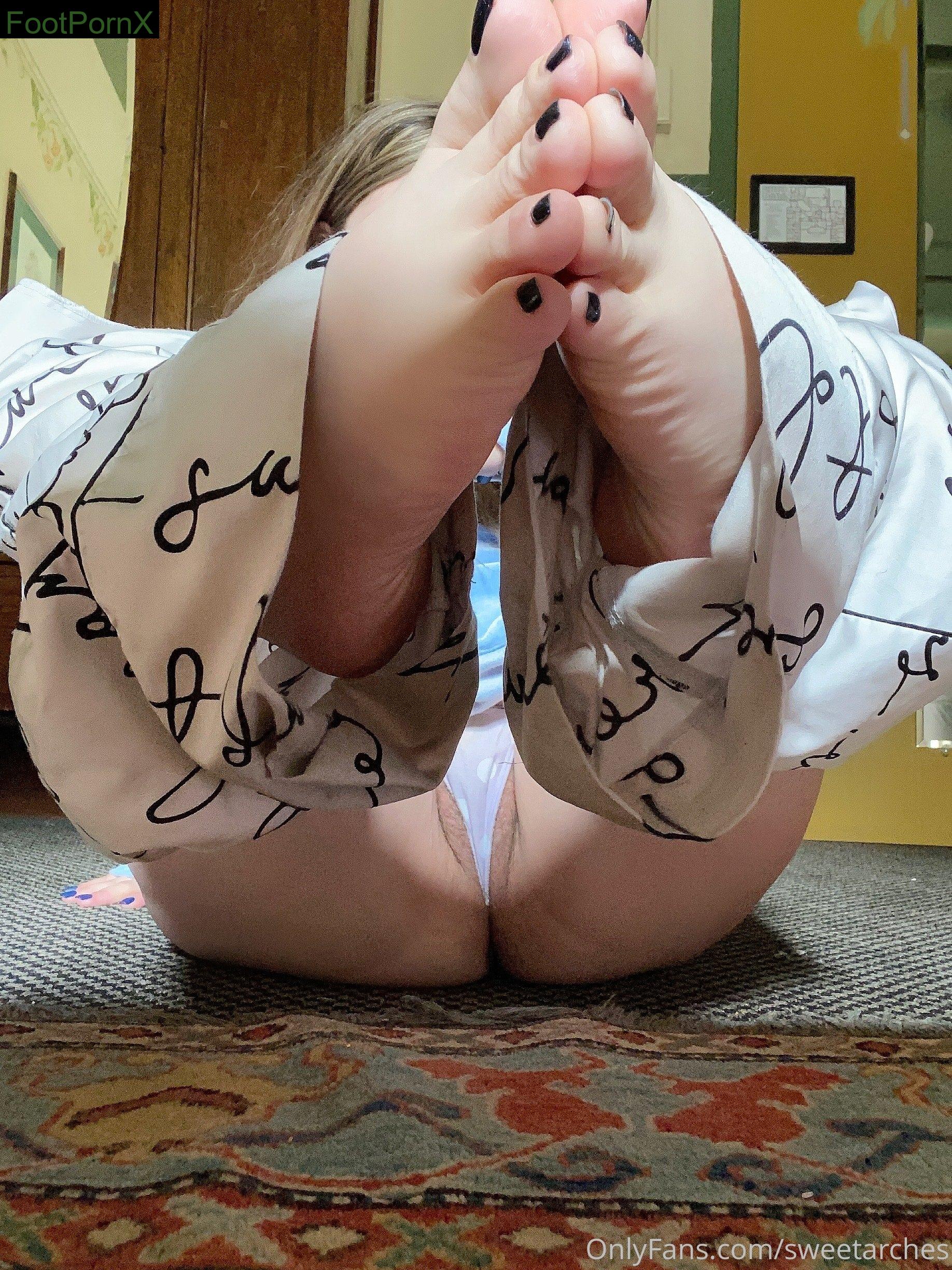 sweetarches feet photo 3