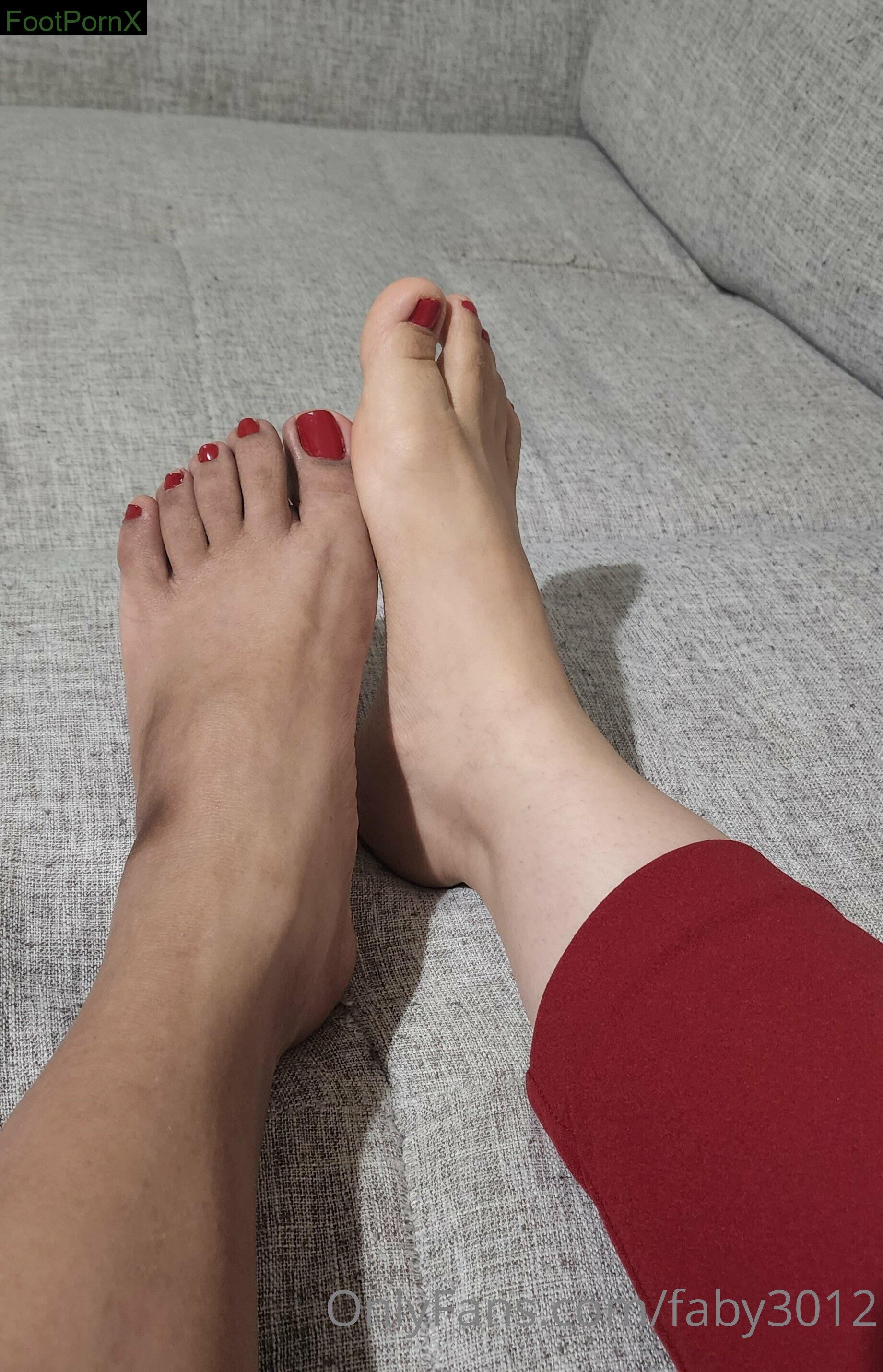 faby3012 feet photo 17