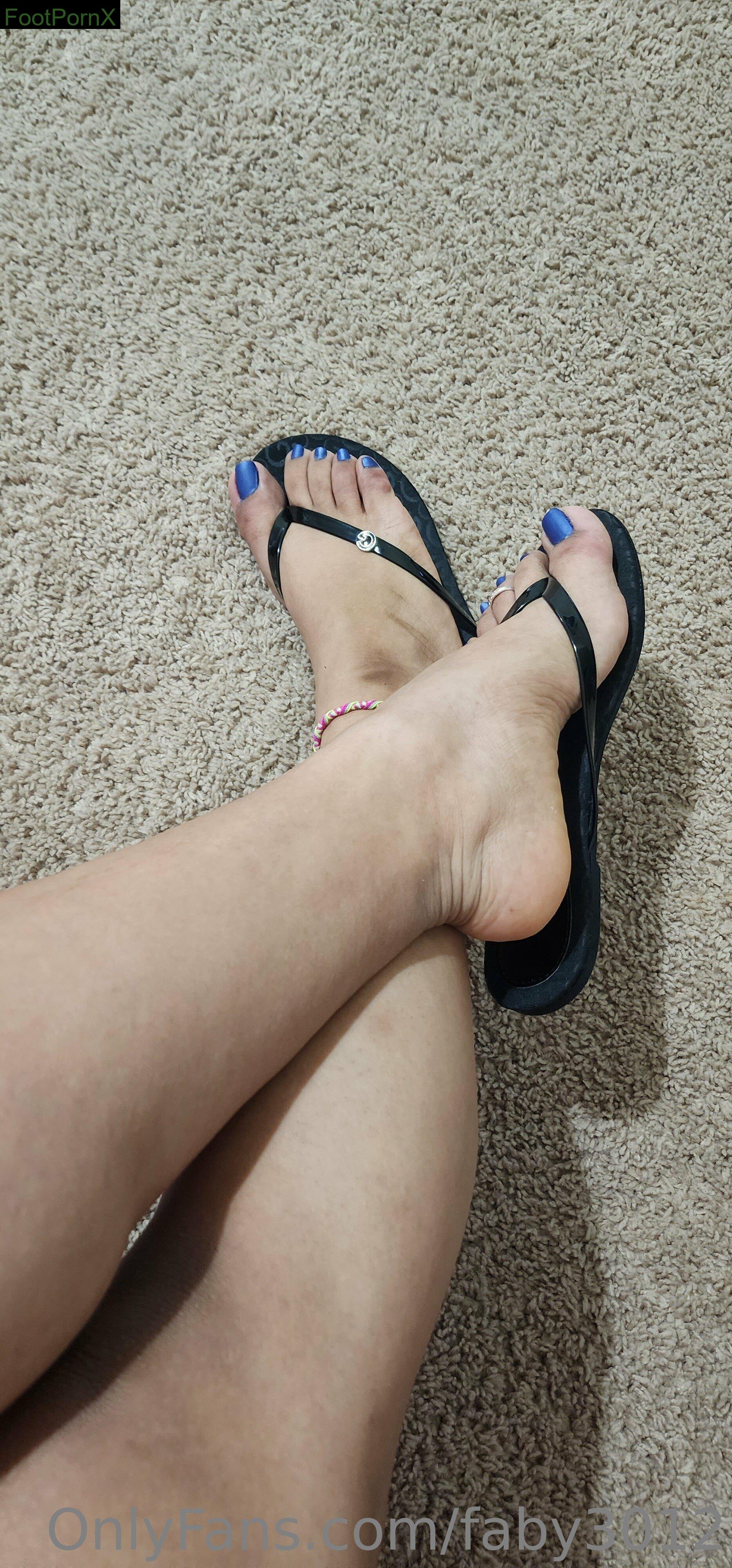faby3012 feet photo 7