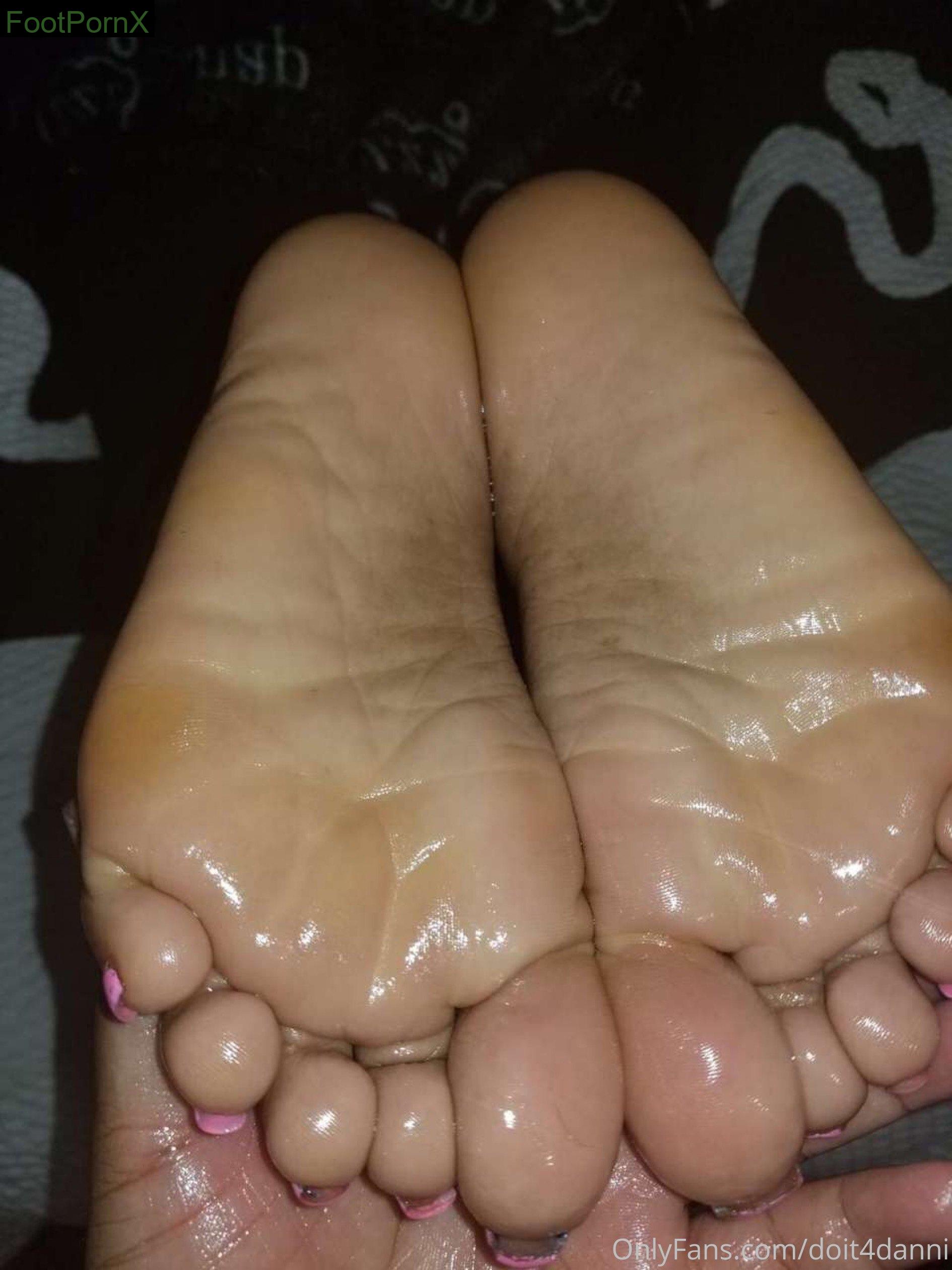 doit4danni feet photo 18