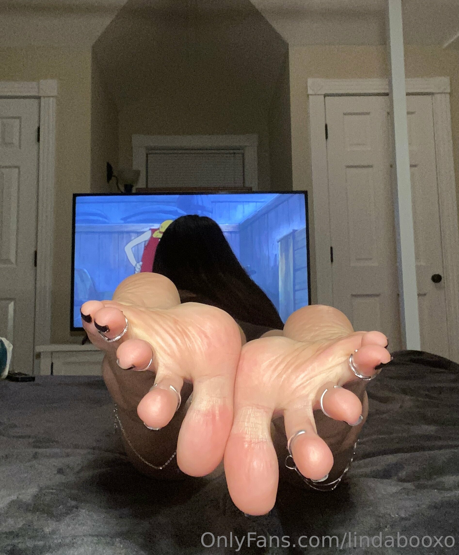 lindabooxo feet photo 13