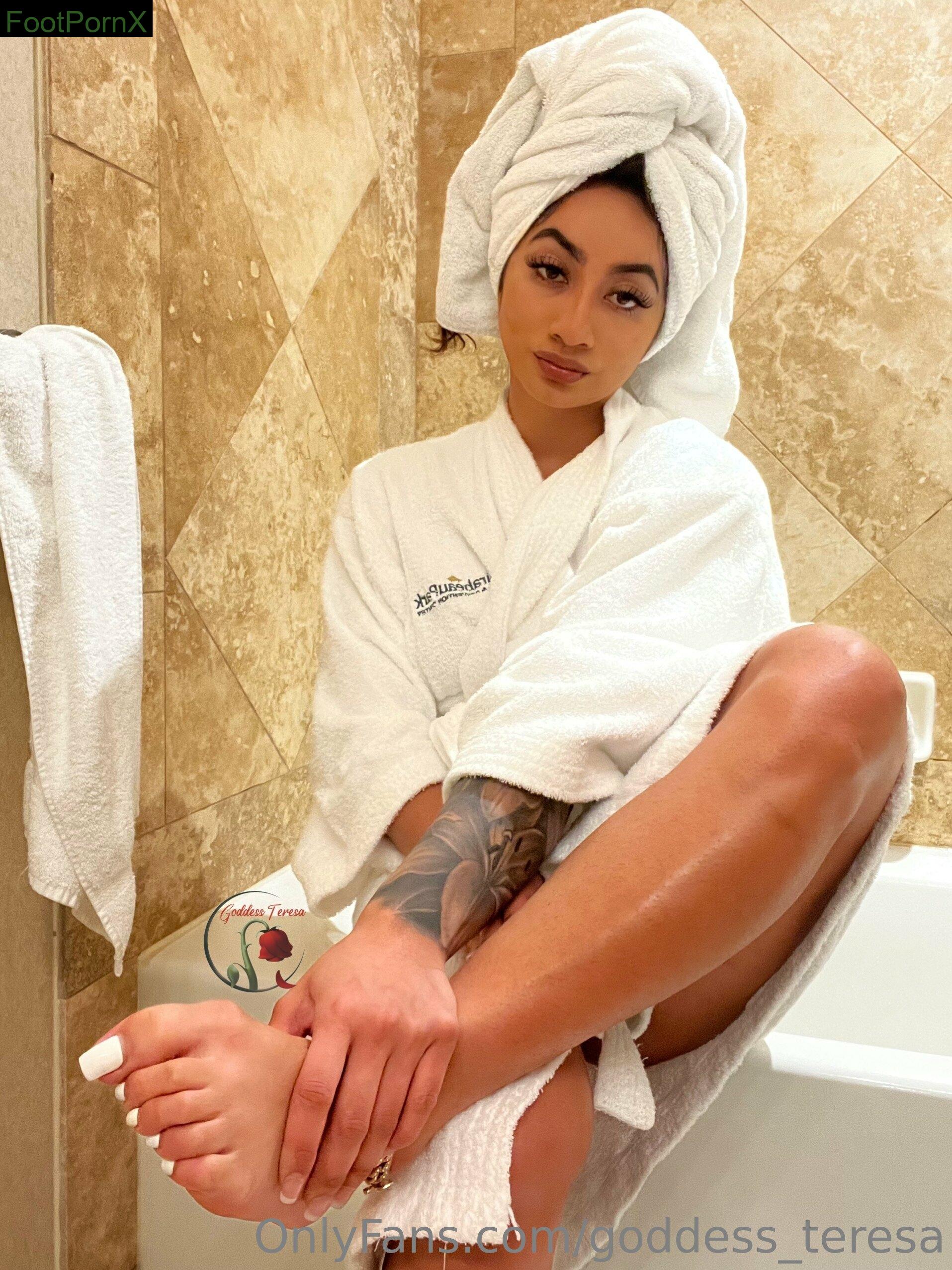 goddess_teresa feet photo 8