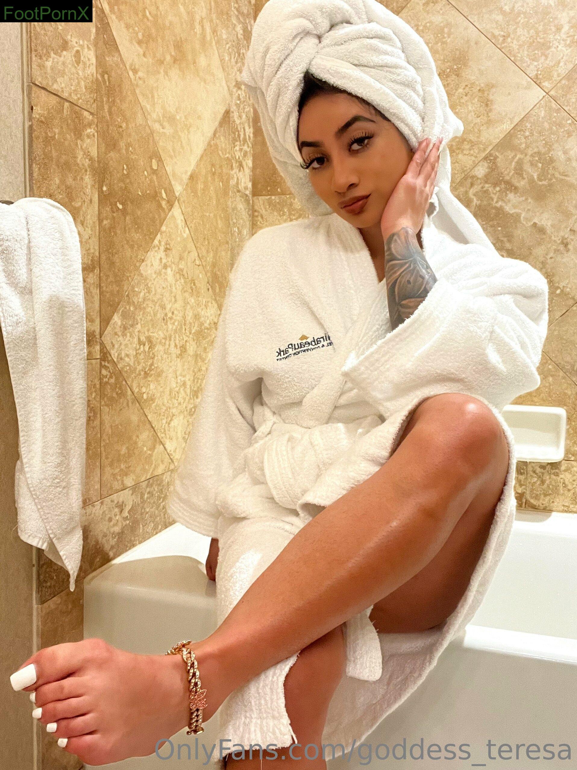 goddess_teresa feet photo 12