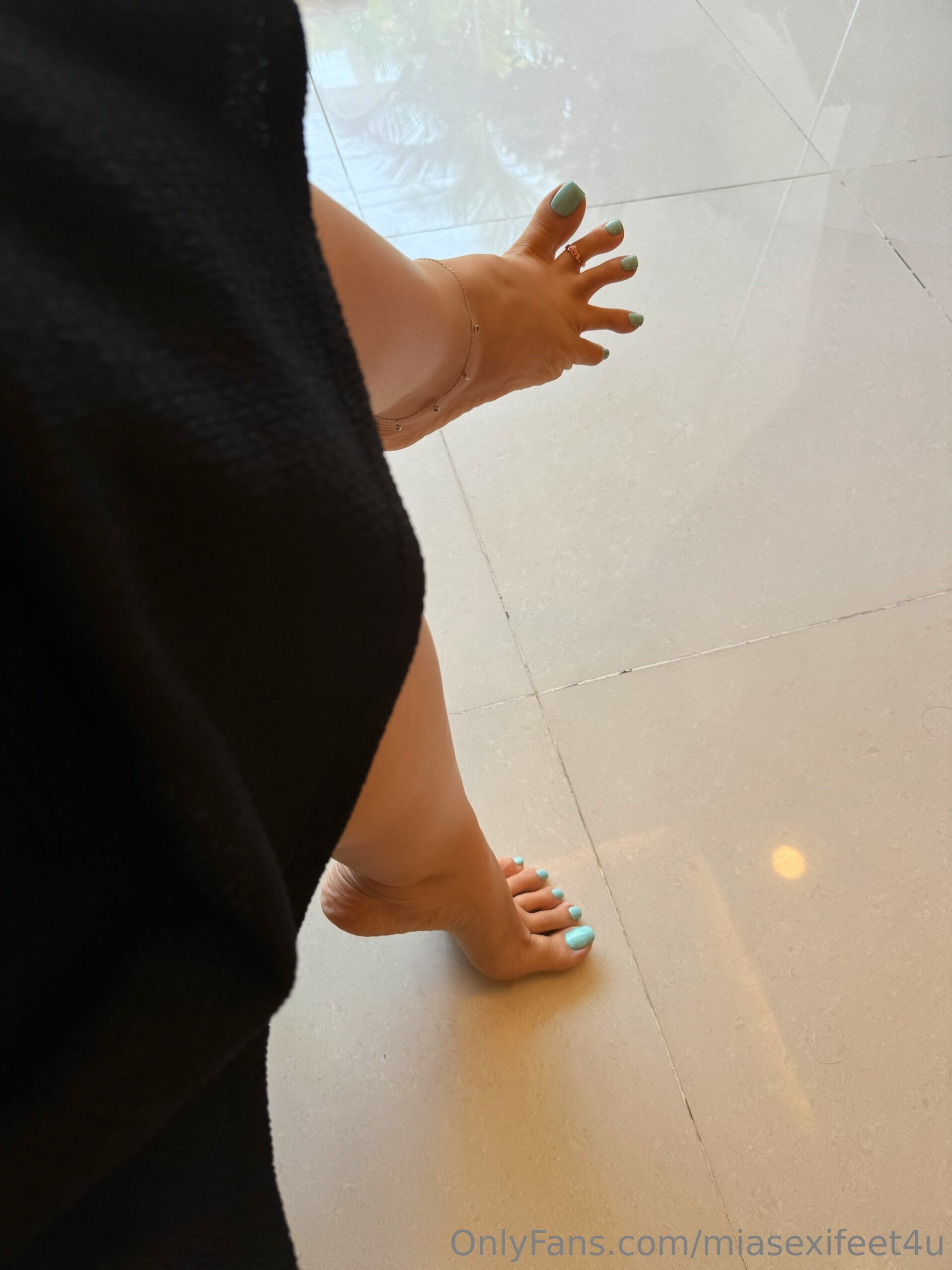 miasexifeet4u feet photo 7