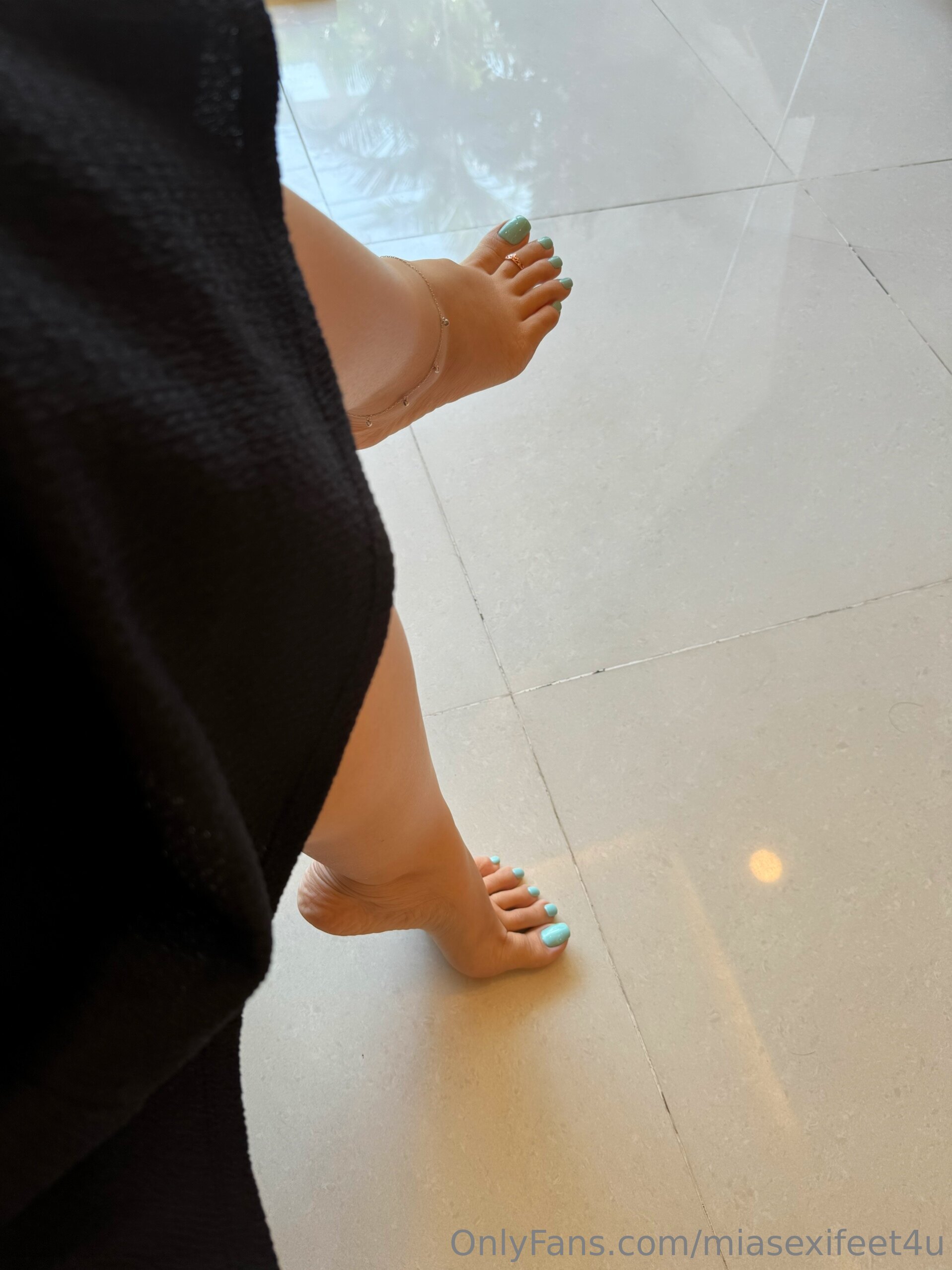 miasexifeet4u feet photo 8