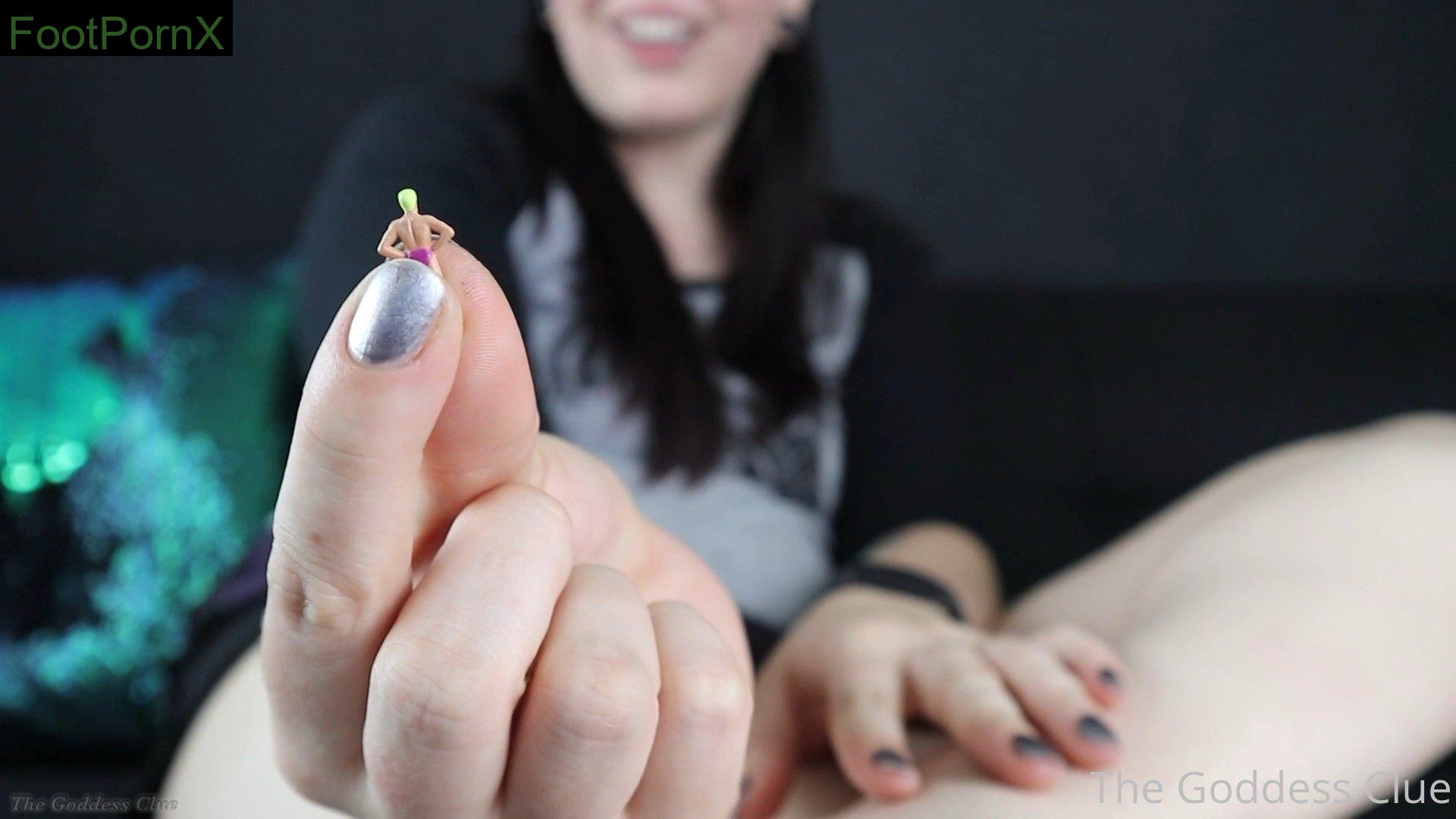 the-goddess-clue feet photo 2