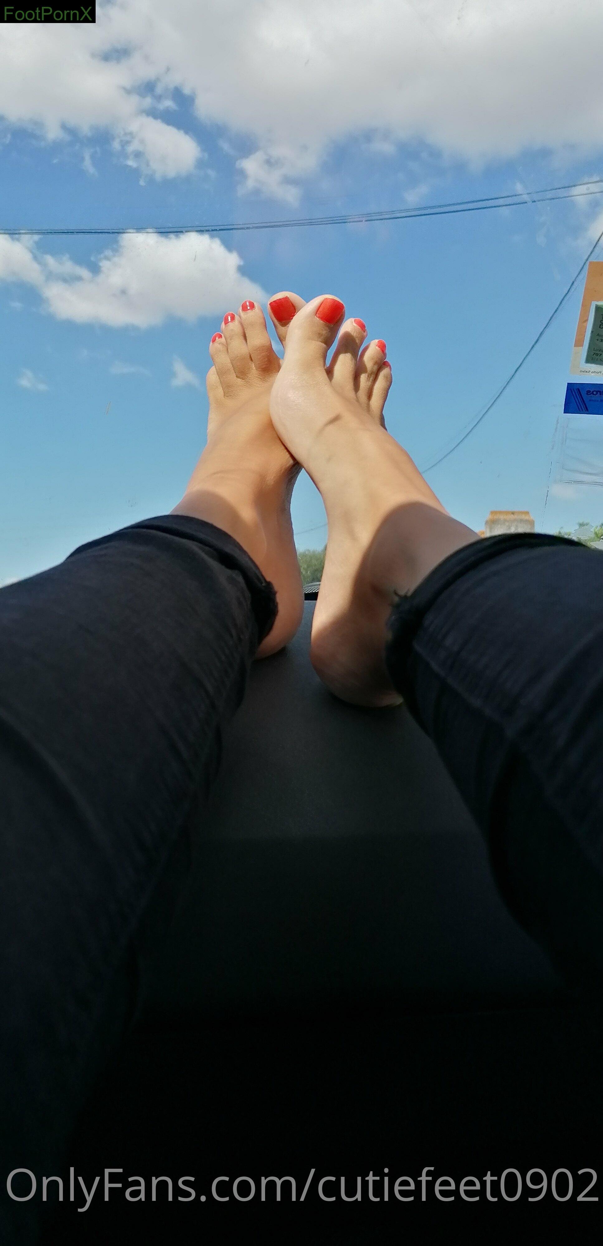 cutiefeet0902 feet photo 18