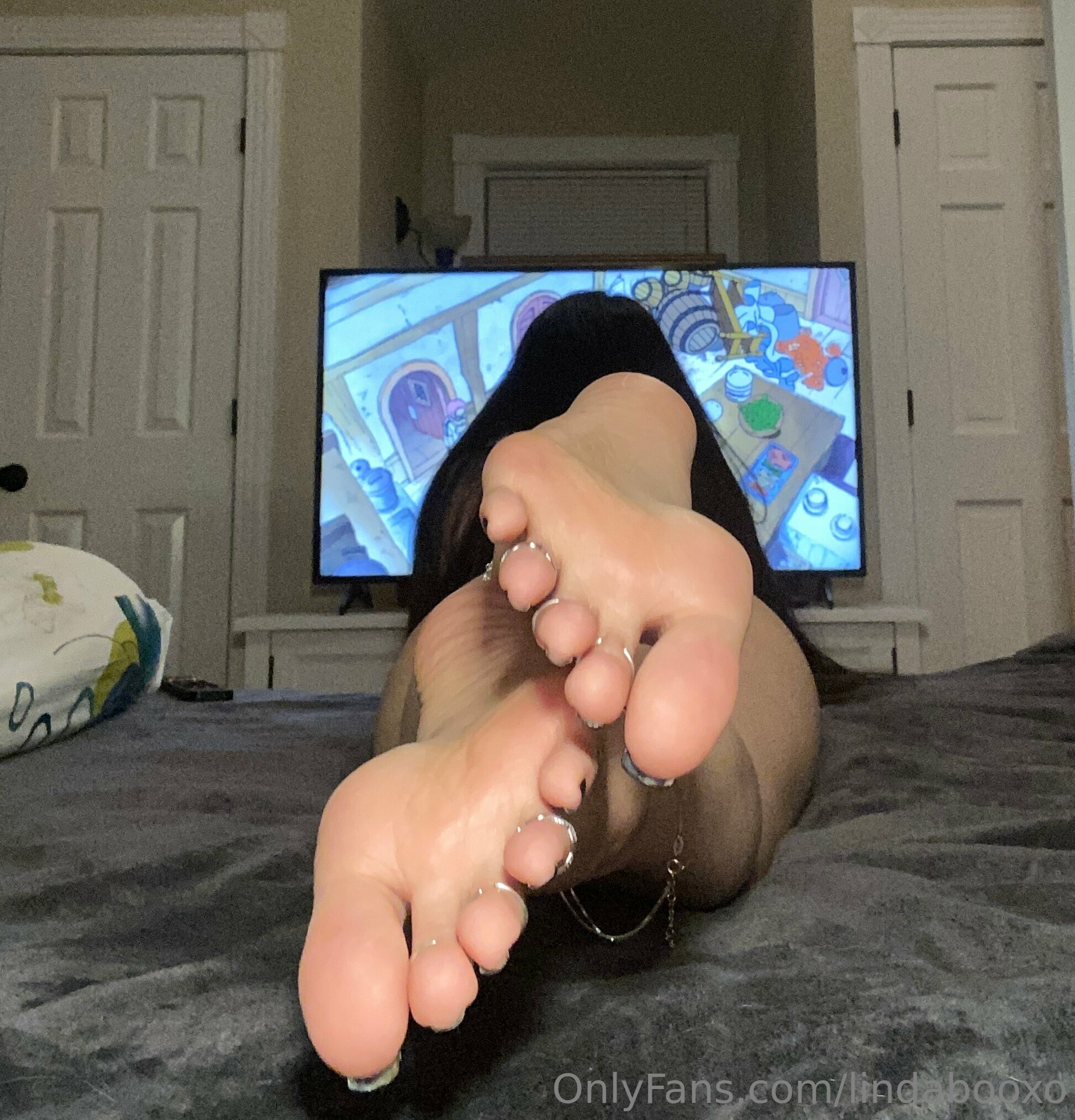 lindabooxo feet photo 6