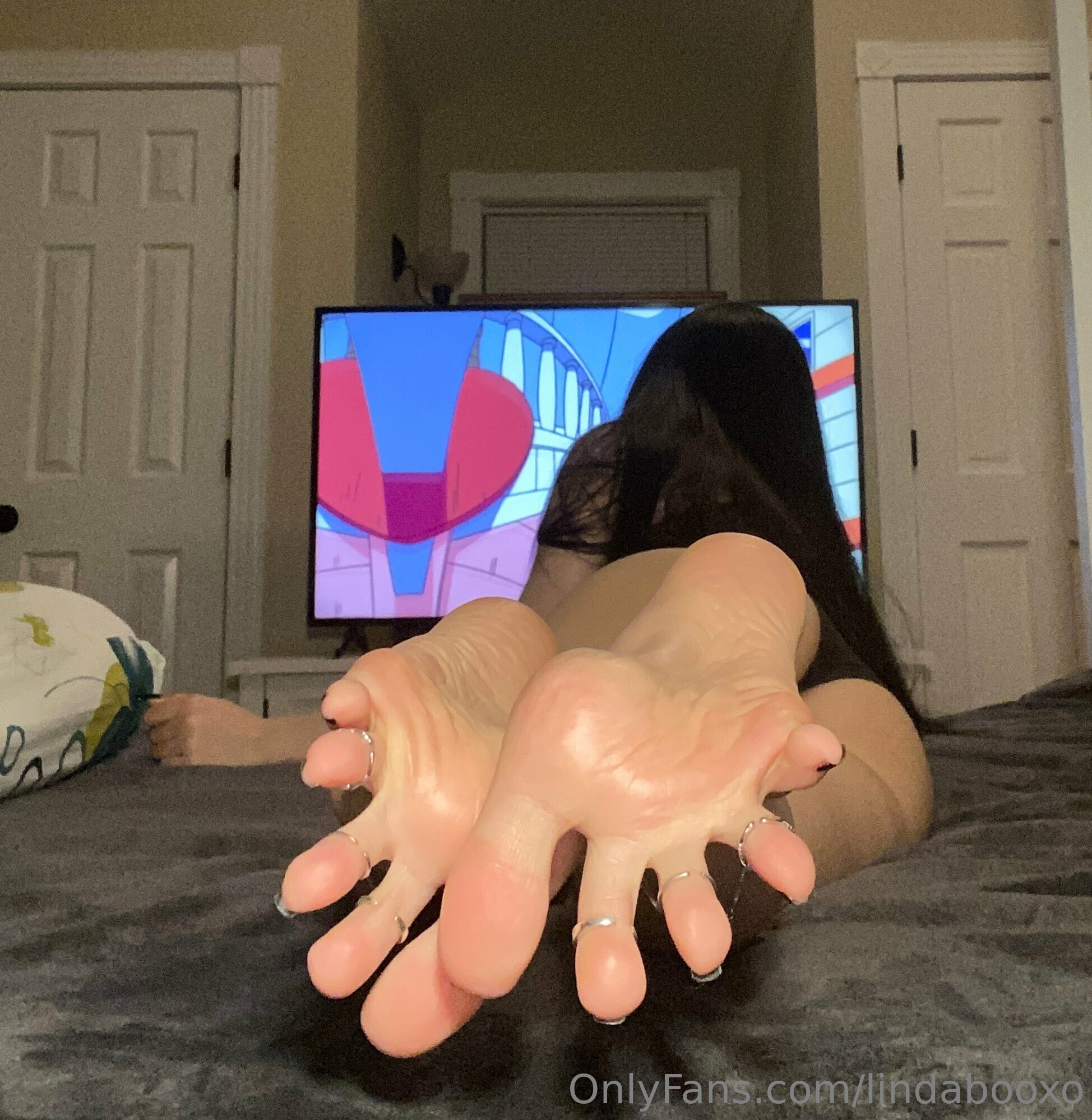 lindabooxo feet photo 5