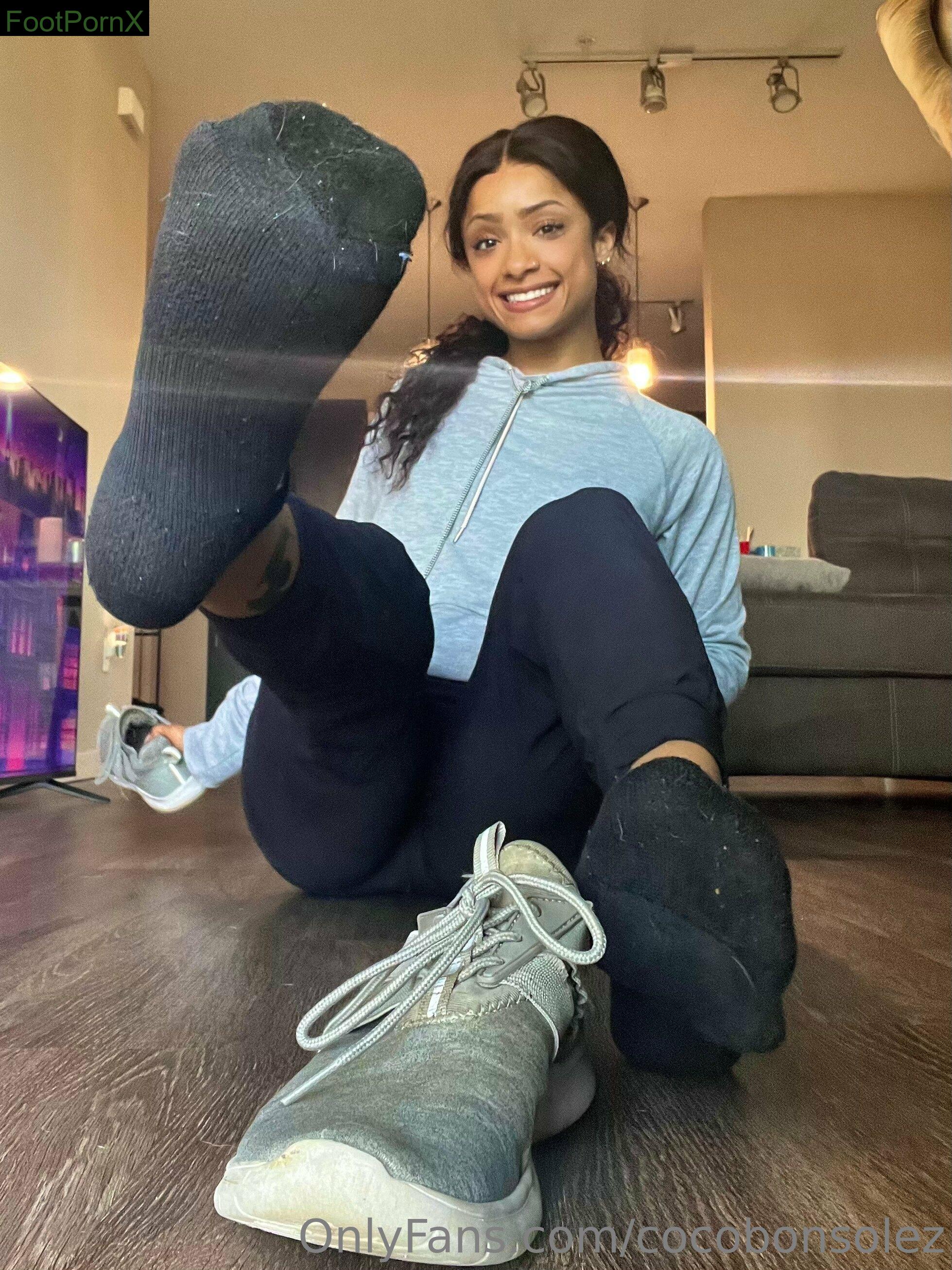 cocobonsolez feet photo 18