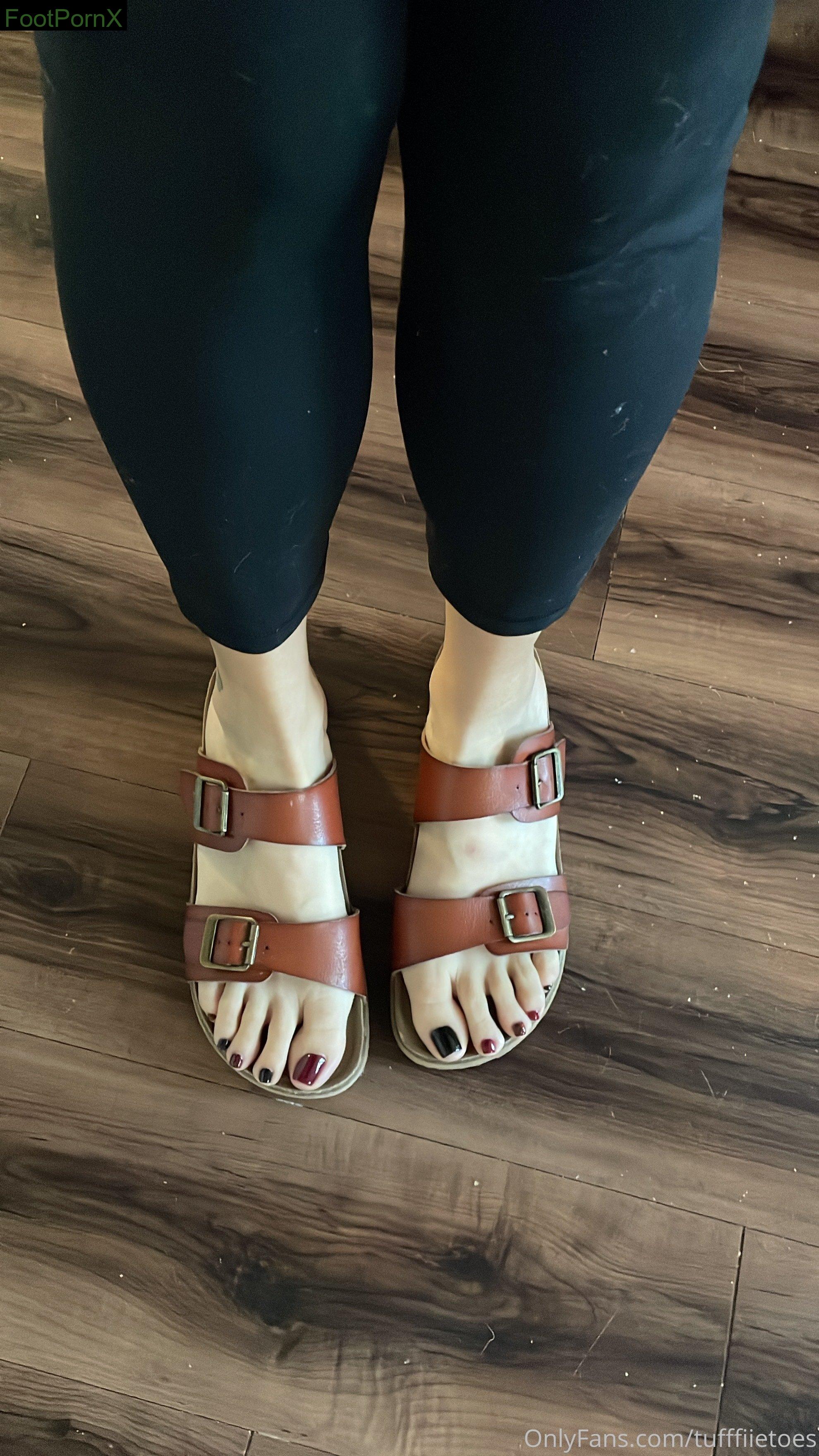 tuffiearchqueen feet photo 11