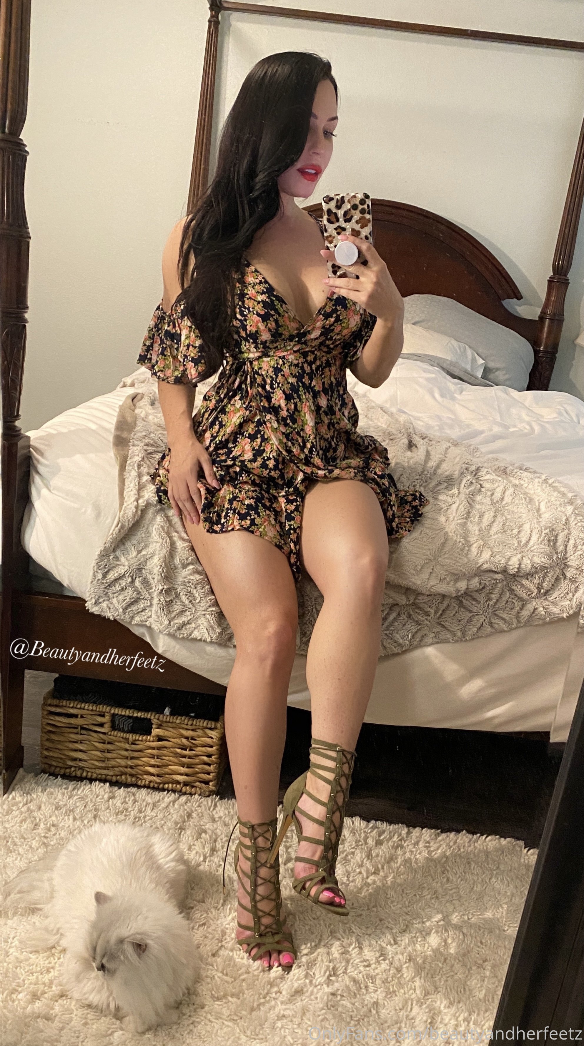 beautyandherfeetz feet photo 6
