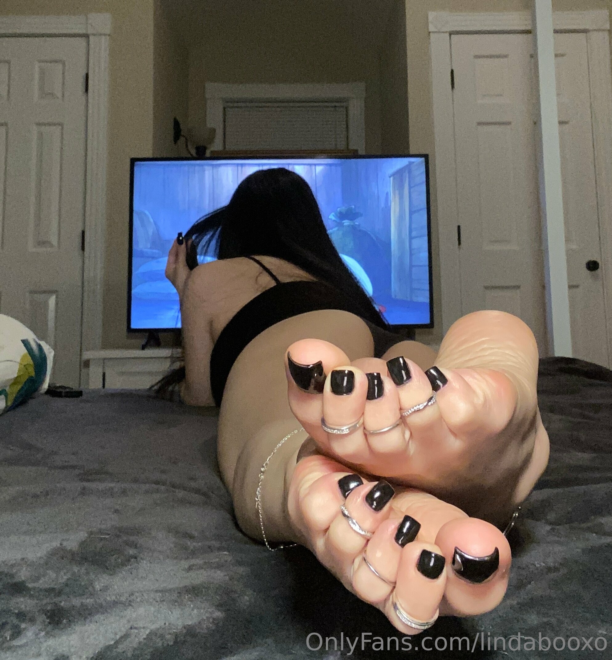 lindabooxo feet photo 20