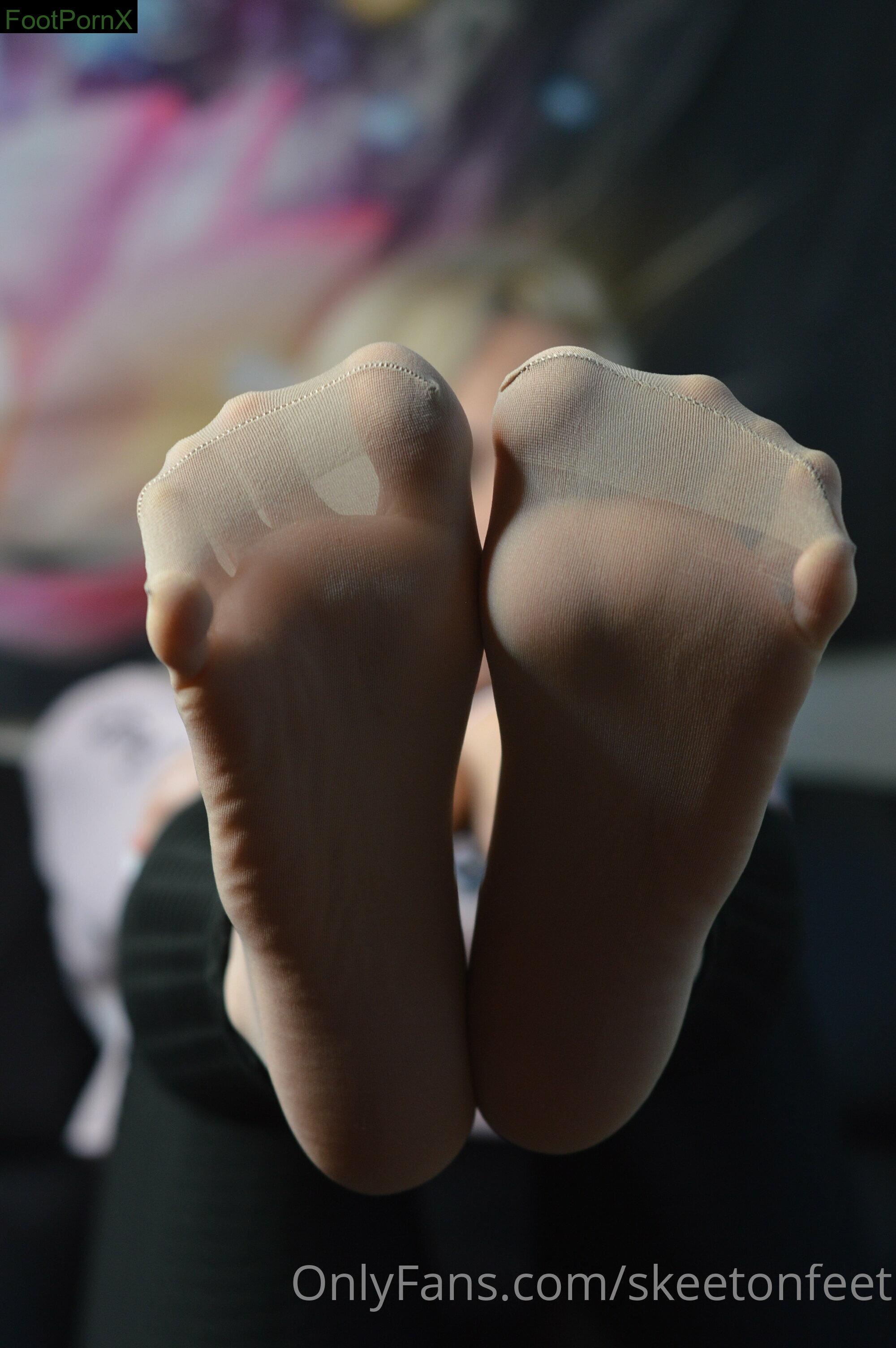 skeetonfeet feet photo 8