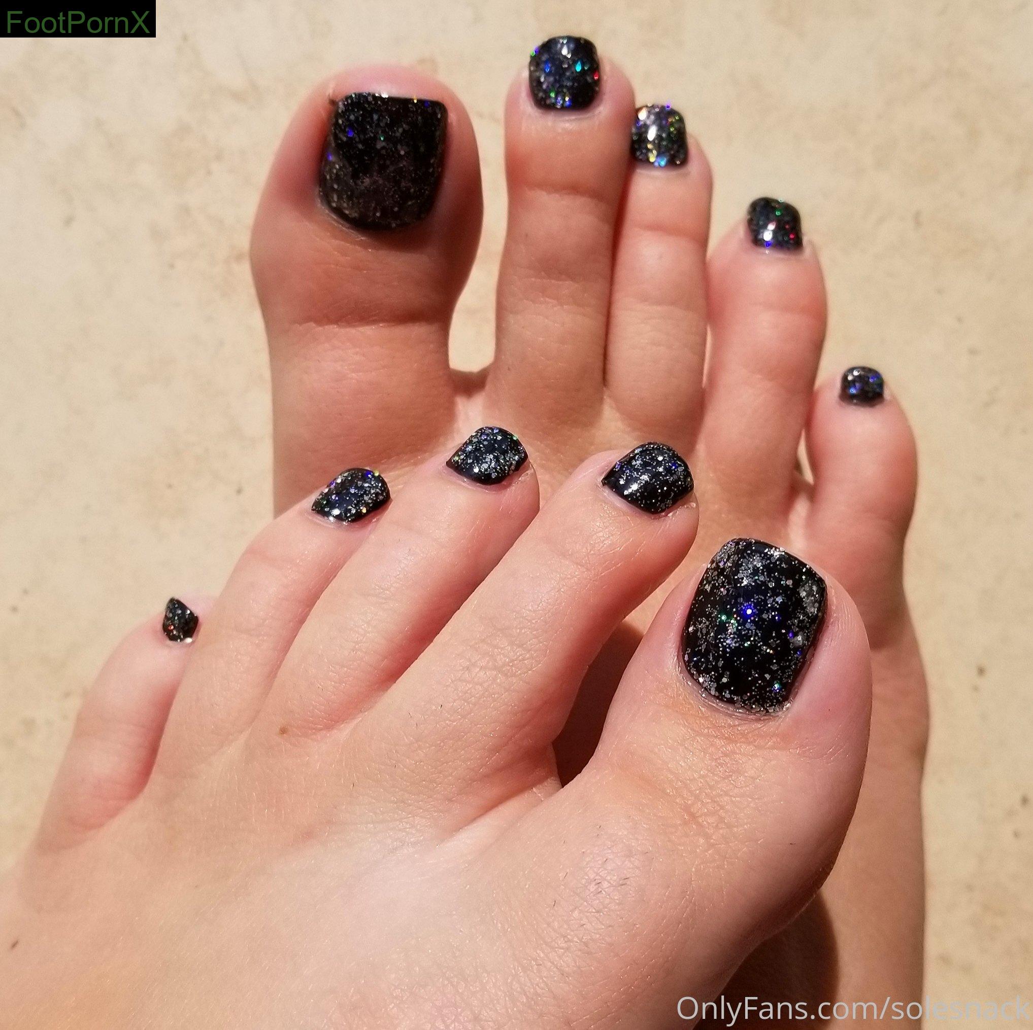 solesnack feet photo 17