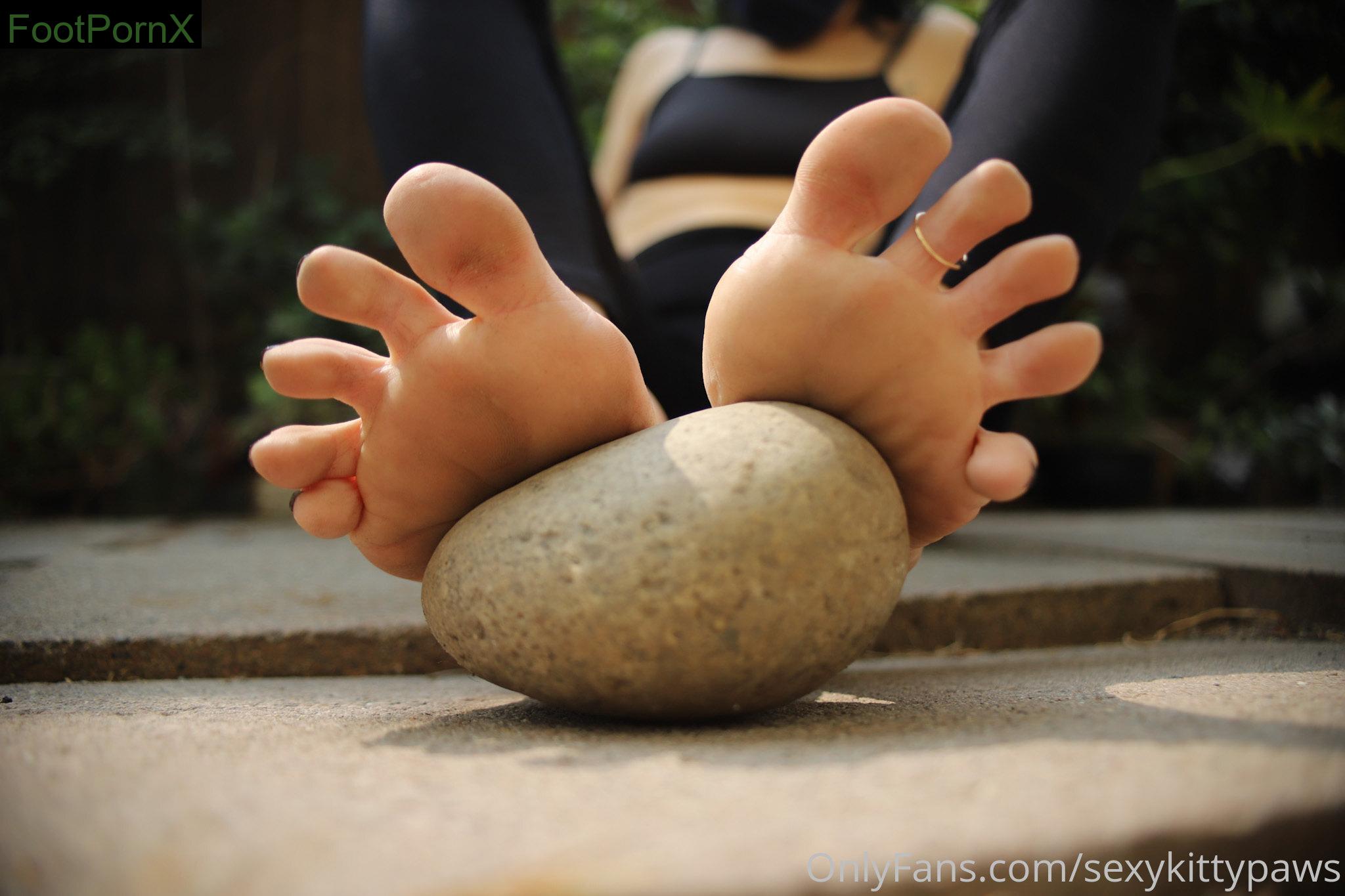 sexykittypaws feet photo 23
