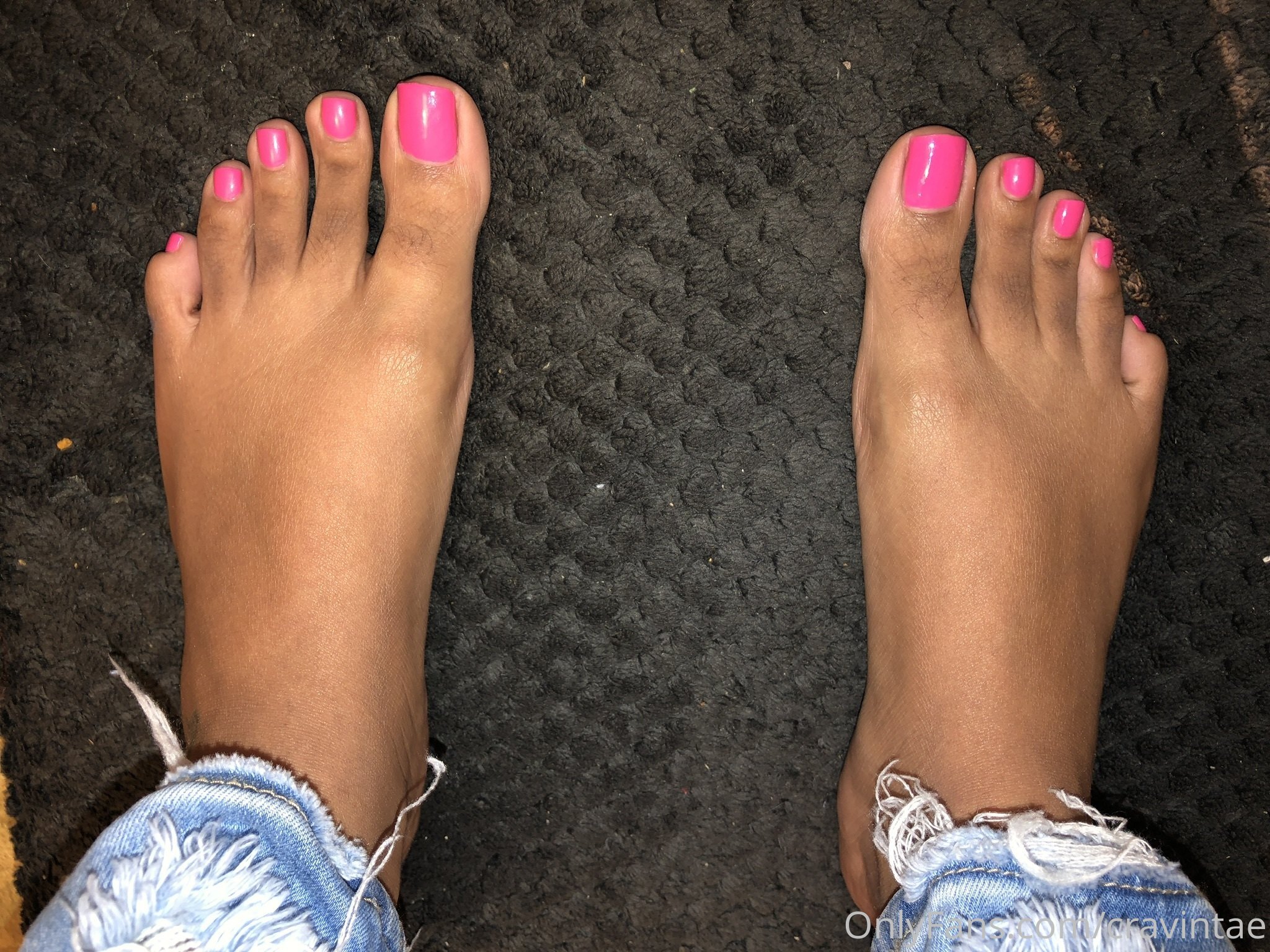 cravintae feet photo 20