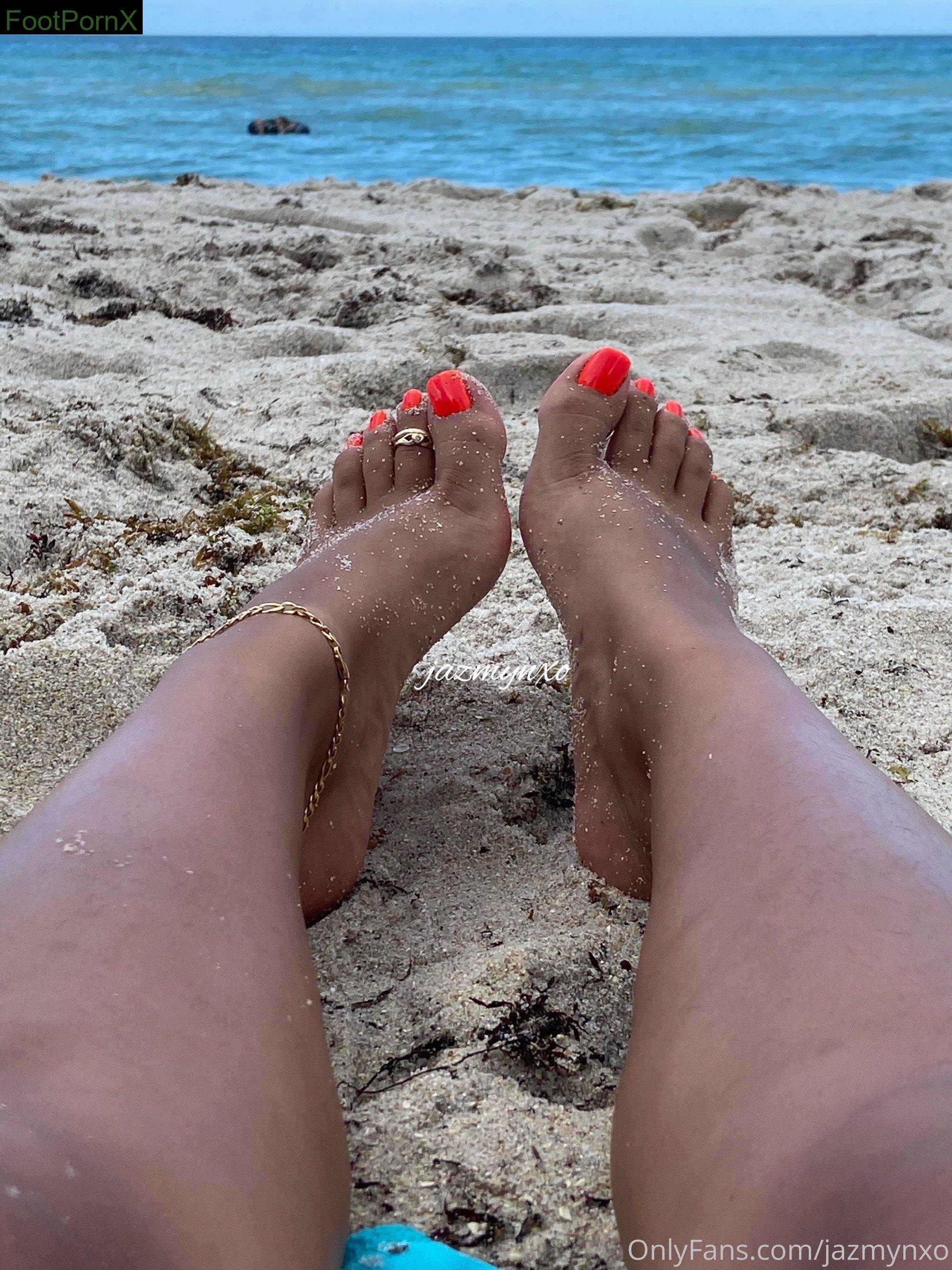 jazmynxo feet photo 4