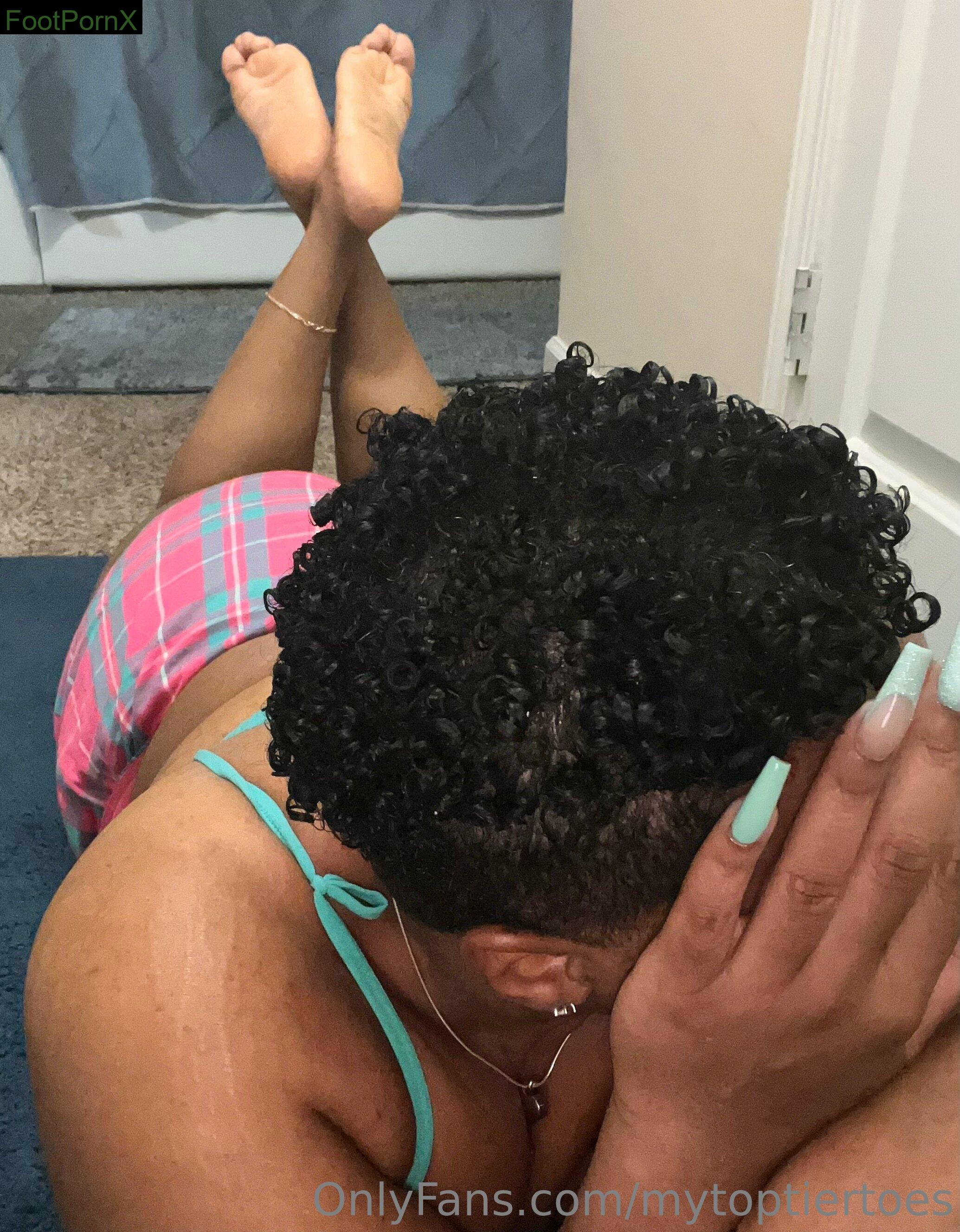 mytoptiertoes feet photo 16