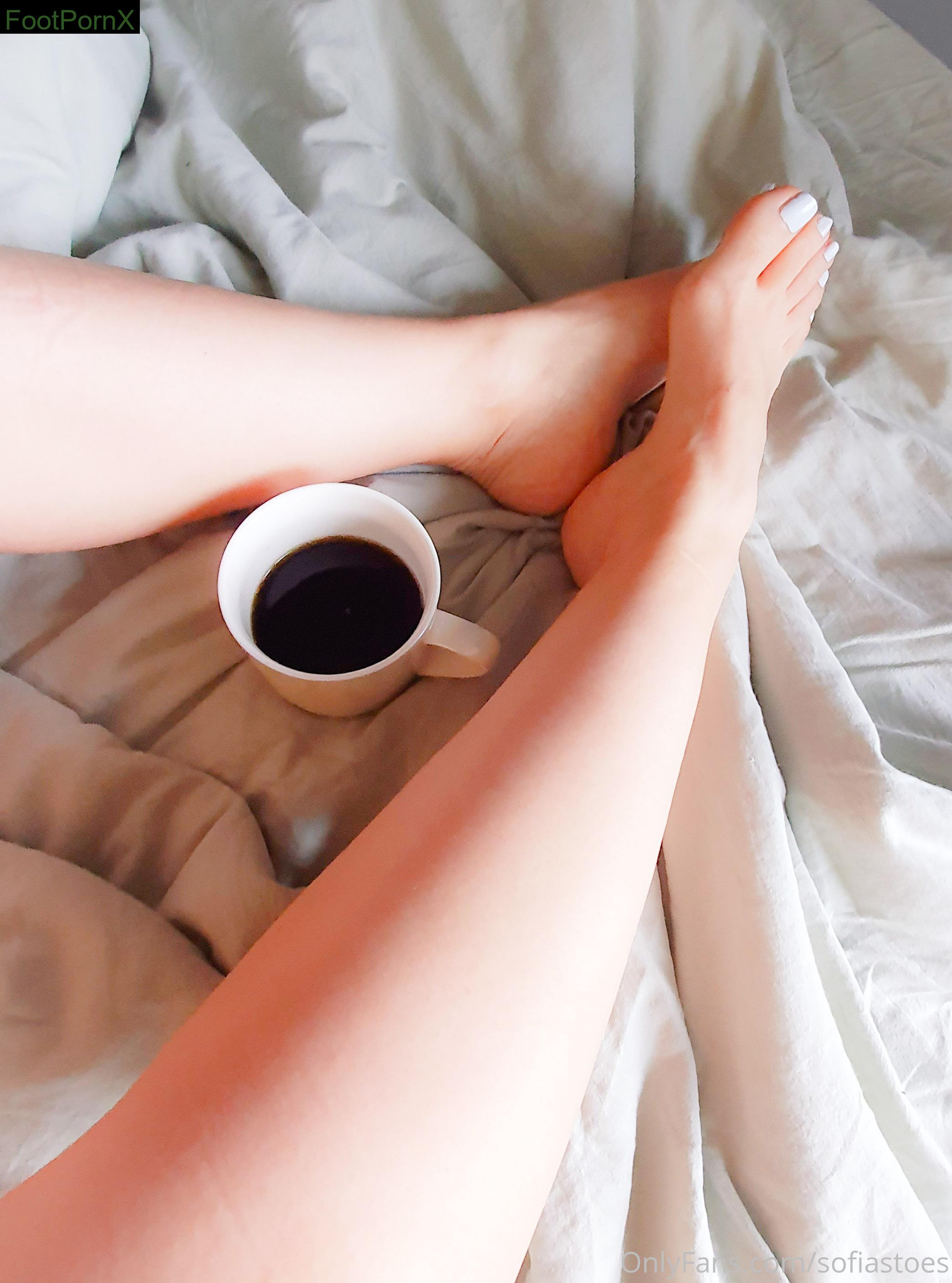 sofiastoes feet photo 15
